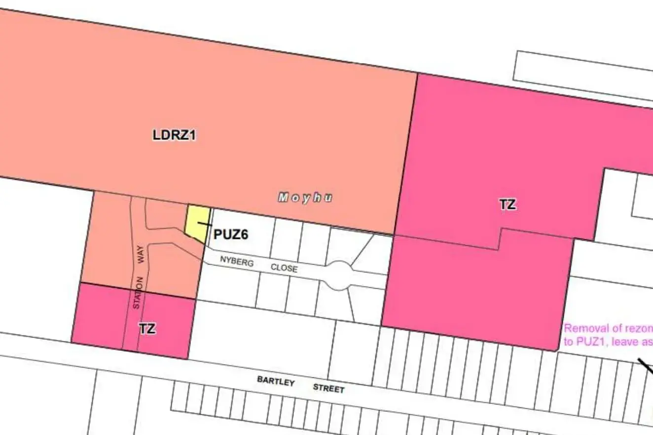<p>TIME TO GROW: Land at Moyhu will be rezoned allowing housing development in one of the area\\'s most sought after towns to live in, following the approval by the Minister for Planning.</p>\\n