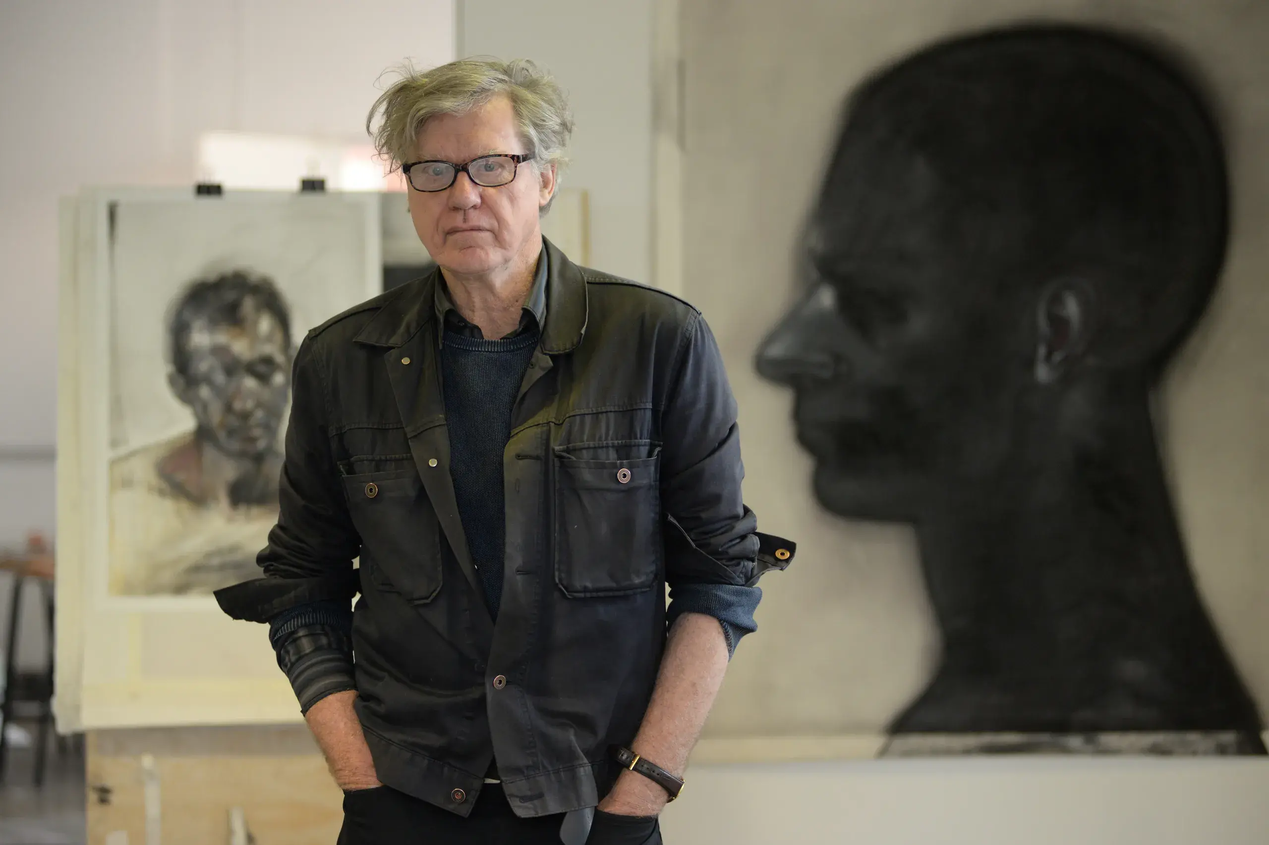 <p>CREATIVE OPPORTUNITY: Practicing artist and educator Godwin Bradbeer (pictured in his studio) will lead a workshop focusing on human portraiture in Benalla on Saturday, 21 March.</p>\\n