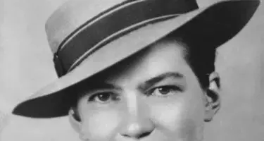 Unveiling of busts for slain nurses