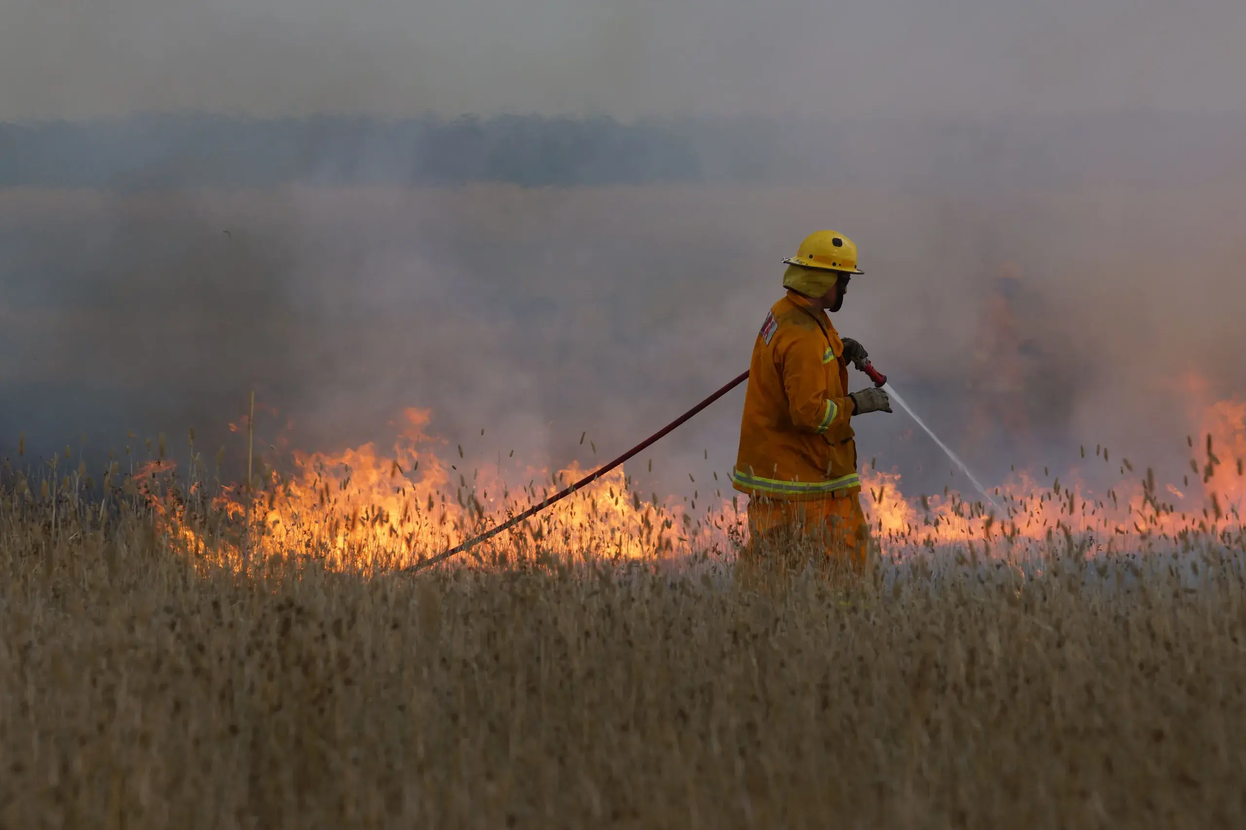 <p>FIRE INQUIRY: Public submissions to the parliamentary inquiry into the summer bushfires in Victoria close on Saturday, 15 March.</p>\\n
