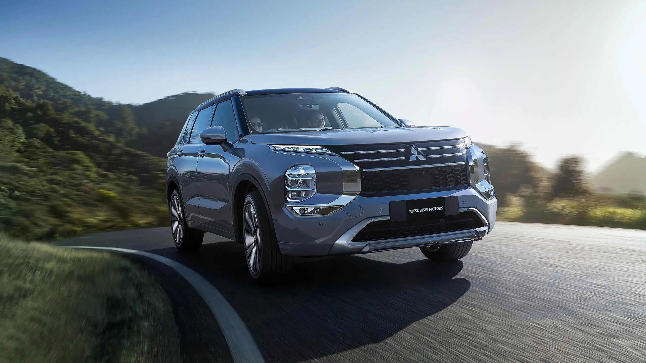 Ice breaker tackles ocean of EVs