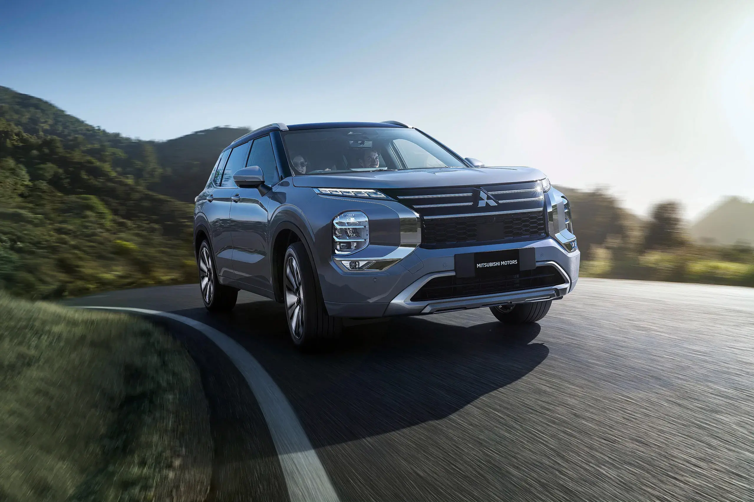 Ice breaker tackles ocean of EVs