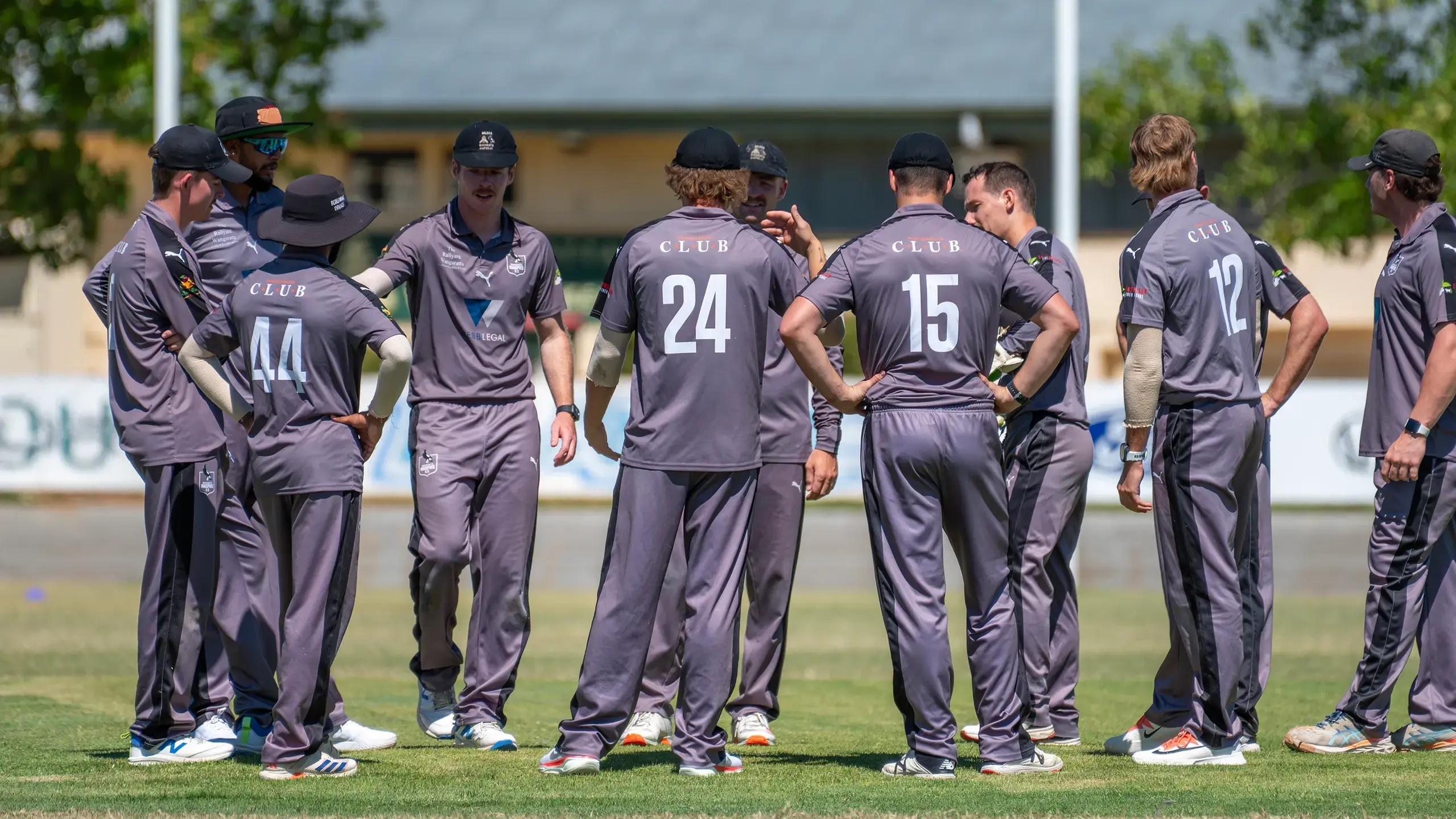 Magpies fail with the bat, Beechworth ascendant