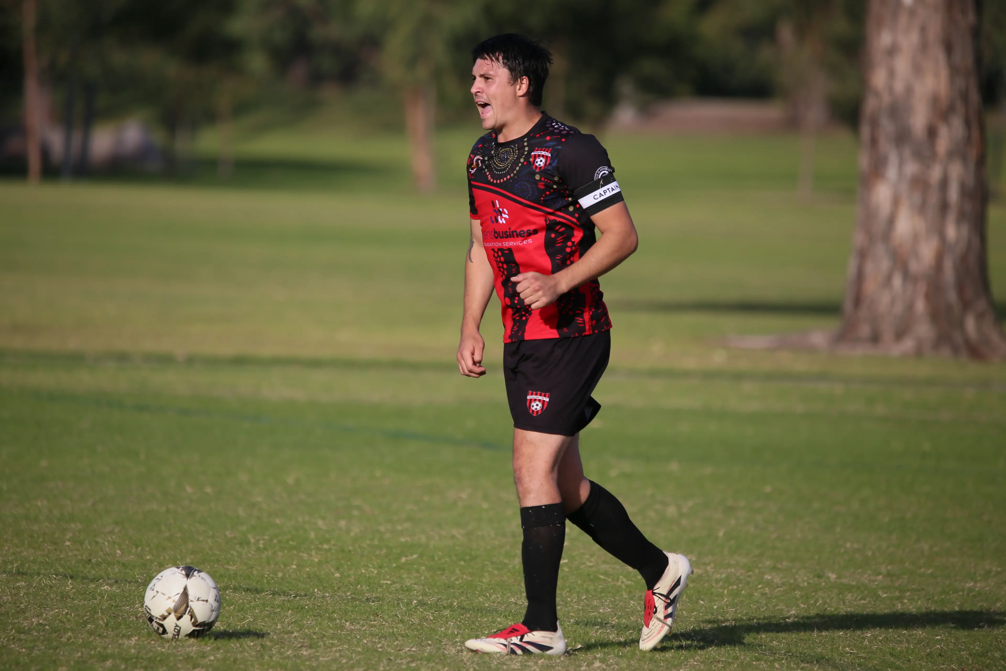 <p>COACHING VOID: Raul Pahina (pictured) and Josh Gebauer stepped down from coaching Wangaratta City\\'s women sides 10 days out from the start of the season.</p>\\n