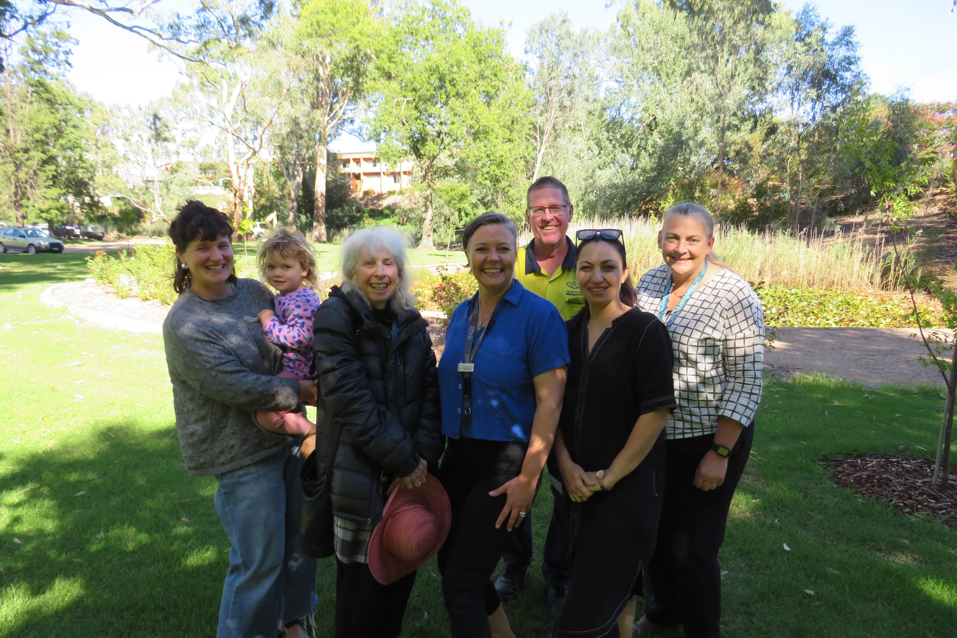 <p>CALLING ON COMMUNITY: Wangaratta Grit and Resilience Program coordinator Bek Nash-Webster (centre) and consortium members Isabel Young (with Eloise Gorton), Eileen Sidell, Paul Bosanko, Faryal Khan and Jo Howell, hope locals take the chance to be involved in the Merriwa Park Story Space project. PHOTO: Simone Kerwin</p>\\n