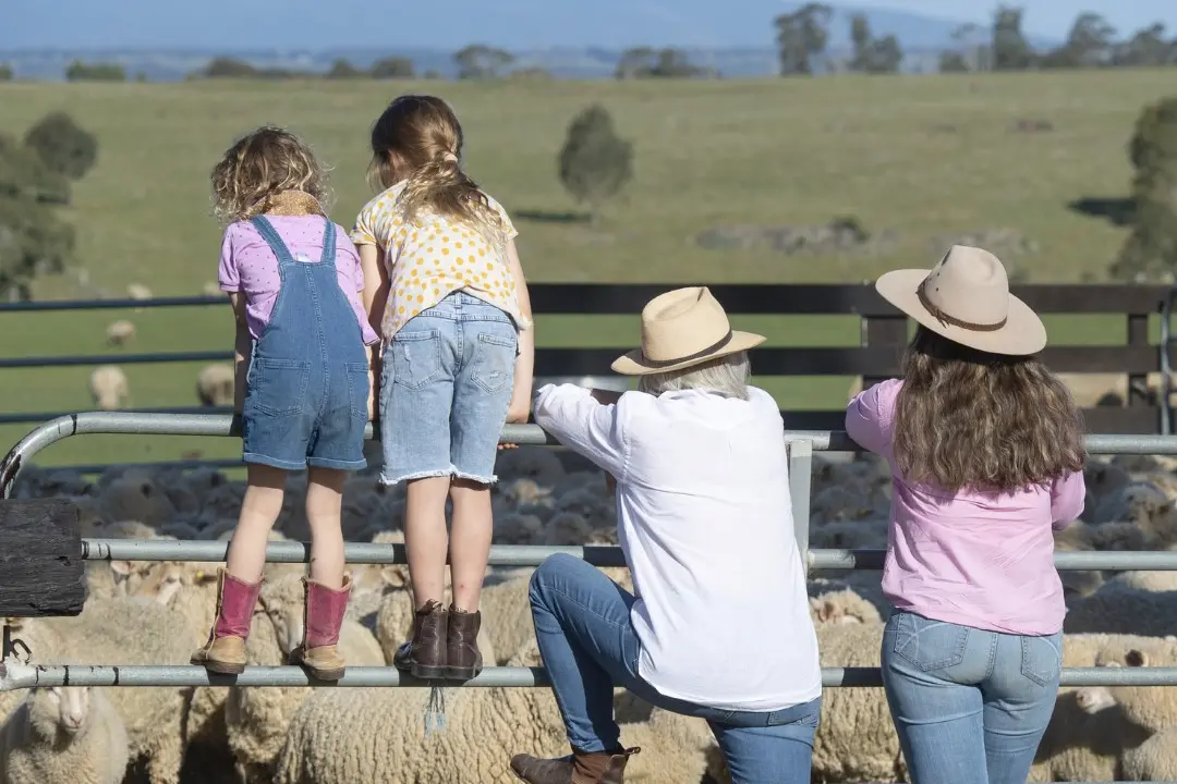 <p>COMMUNITY INPUT: Women\\u2019s Health Goulburn North East\\u2019s Community Minded Survey aims to build a clearer picture of how people in rural and regional areas are coping in everyday life and what support they need.</p>\\n