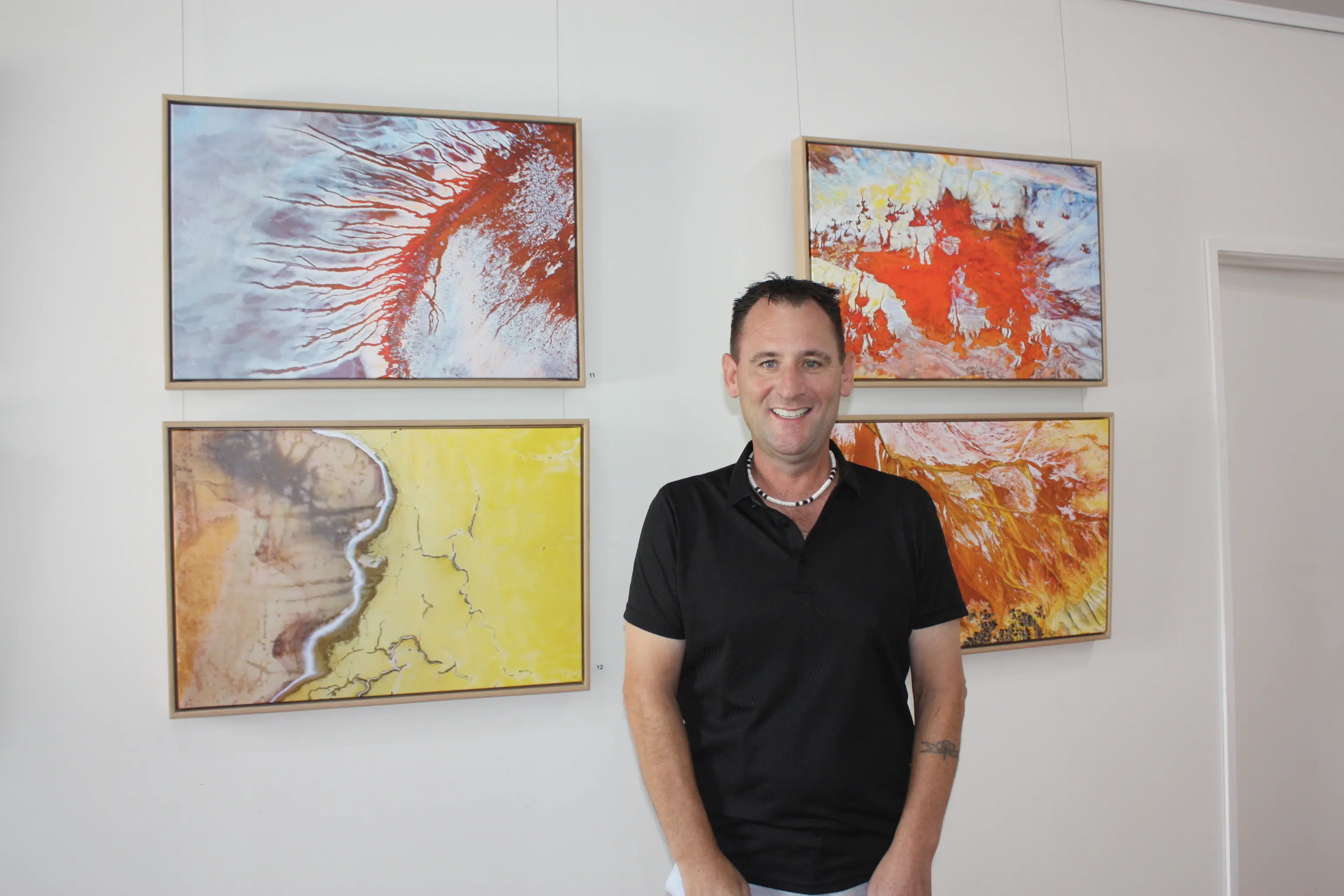 <p>STRIKING: Local photographer Kurt Hickling\\'s latest exhibition \\u2018Mallee by Altitude\\u2019 showcases the beauty of  Lake Tyrrell from above. PHOTO: Jordan Duursma </p>\\n