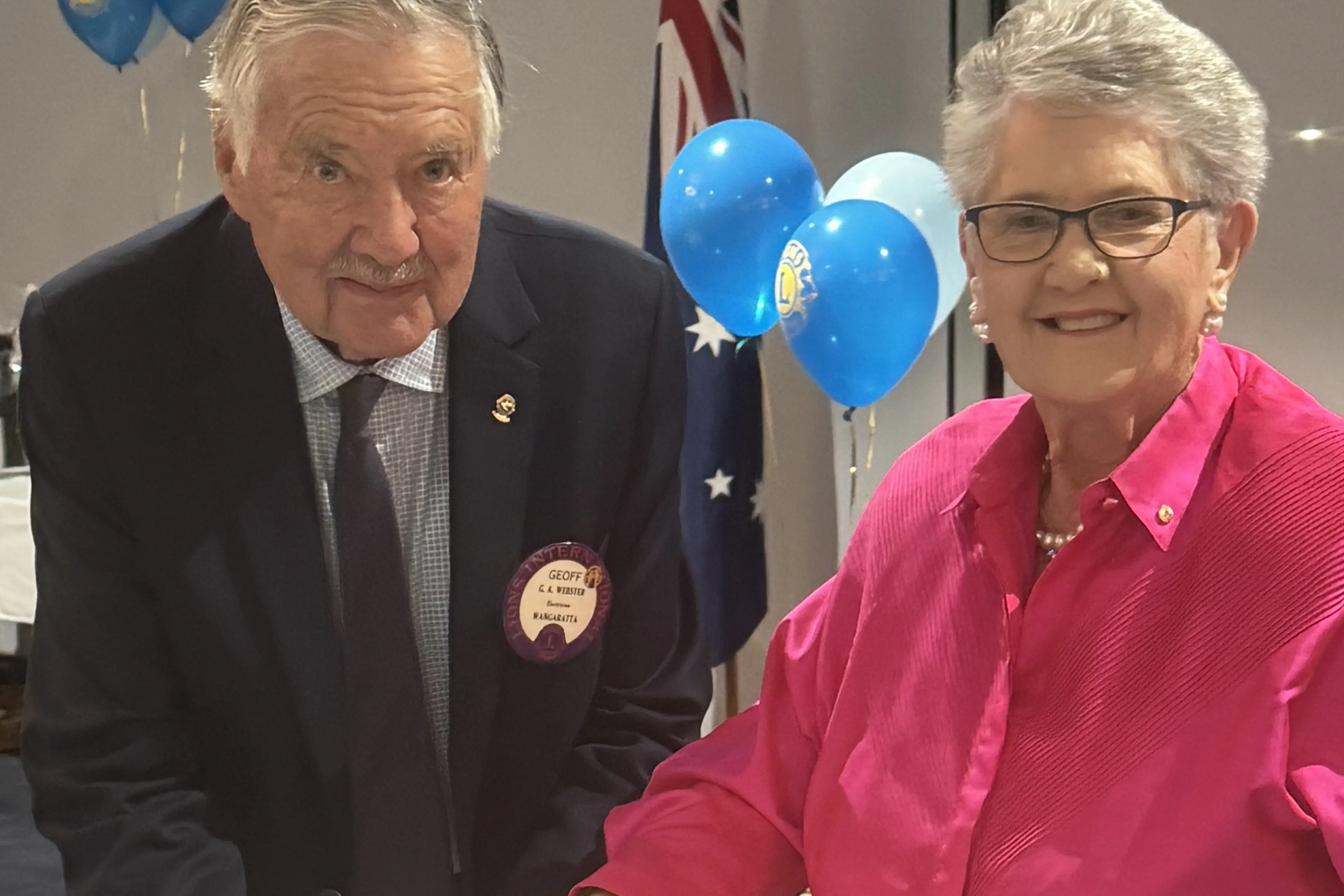 <p>MARKING A MILESTONE: Geoff Webster and Isabel Dunstan cut the cake at the celebration of the 70th anniversary of the club\\'s charter.</p>\\n