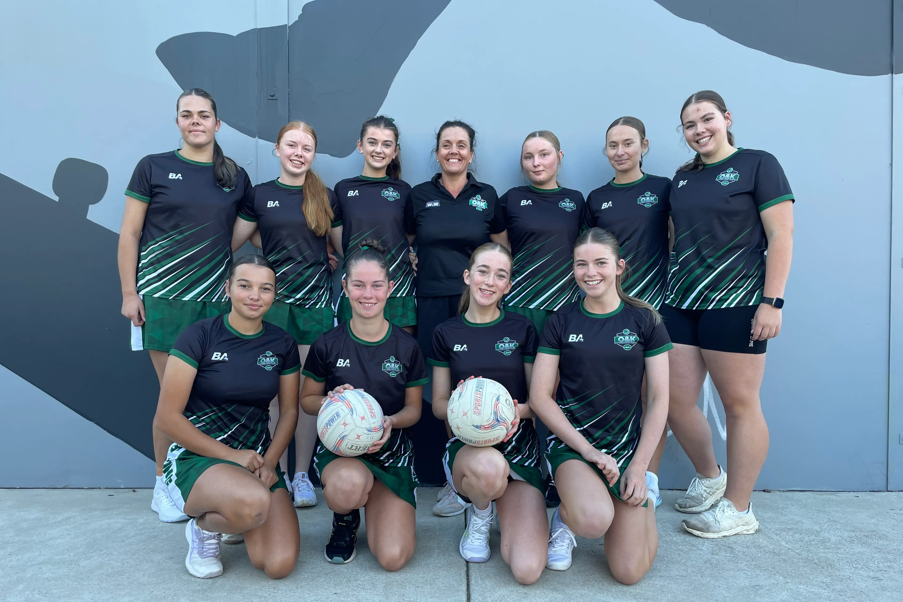 <p>REPRESENT: The under 15 OKFNL representative team.</p>\\n