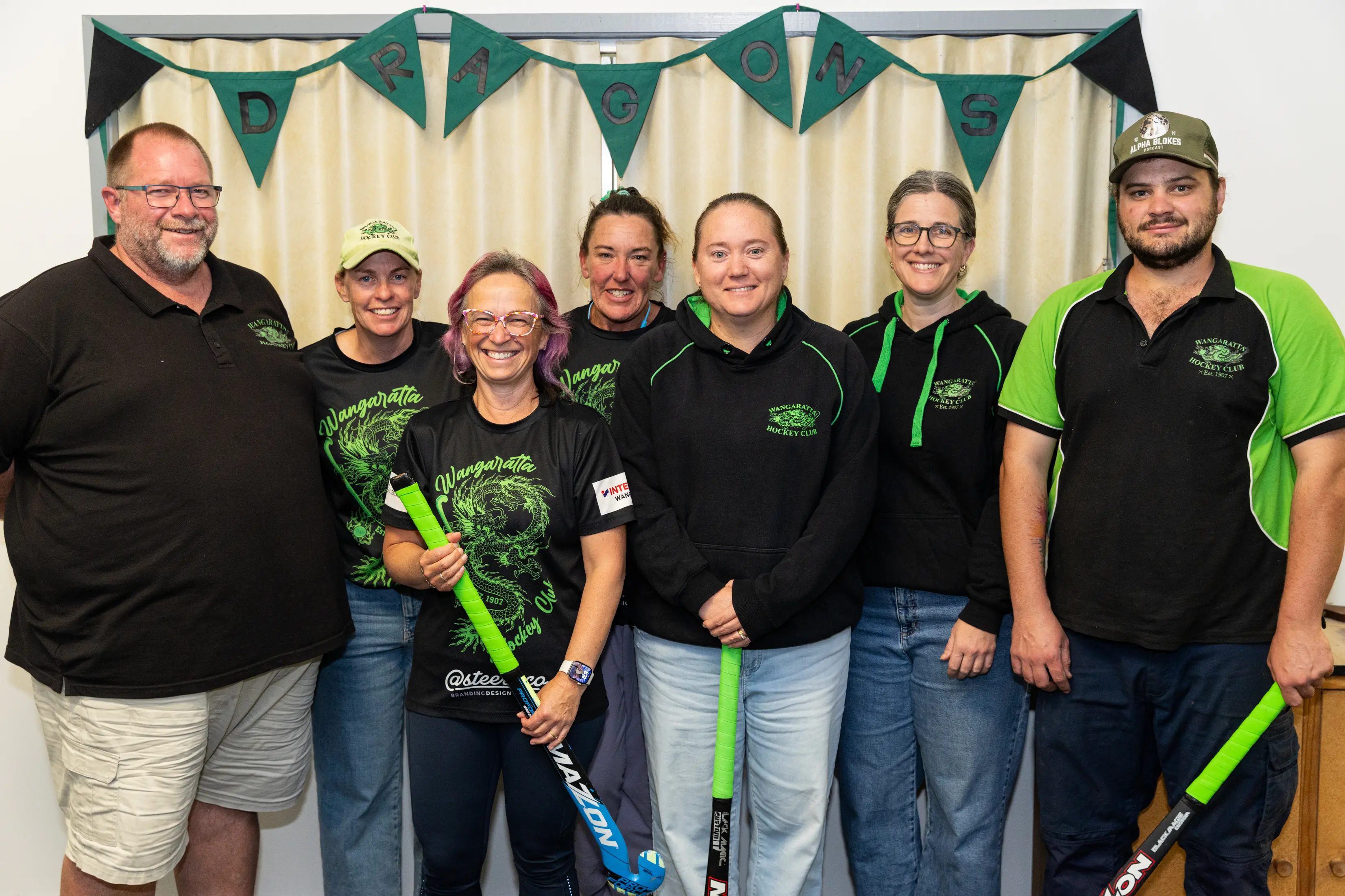 <p>READY TO ROAR: Wangaratta Dragons Hockey Club members (from left) Daniel Warner, Kate Reilly, Kylie Samson, Carli Notman, Megan Barnden, Kylie Robertson, and Michael McMurrie are eager for the start of the Hockey Albury Wodonga season this weekend, and will field a record five teams across the grades. PHOTO: Marc Bongers</p>\\n