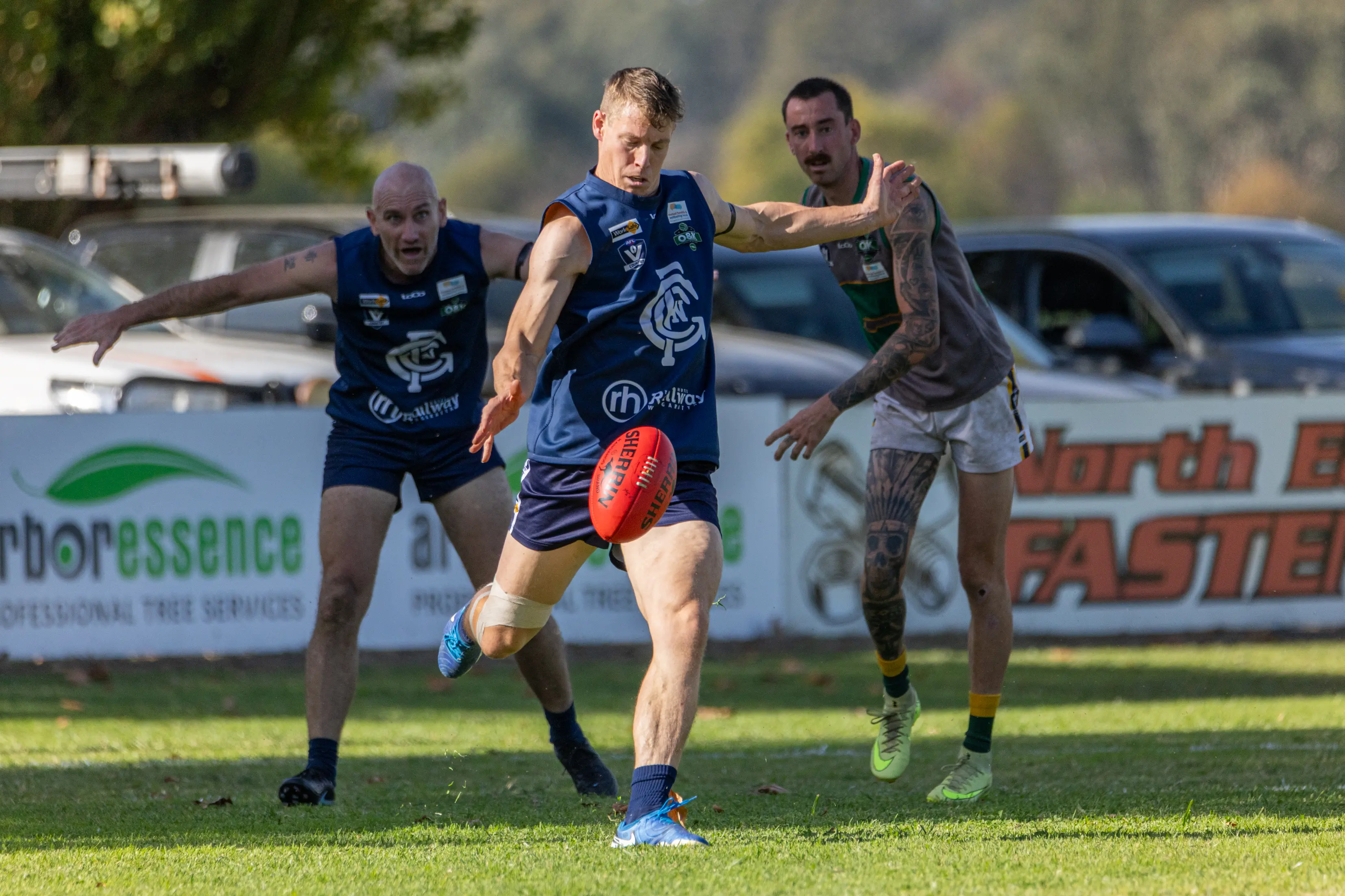 <p>REPELLED: Tom Fursdon boots the Blues out of defensive 50 in their massive 130-point win over the Bats. PHOTO: Marc Bongers</p>\\n