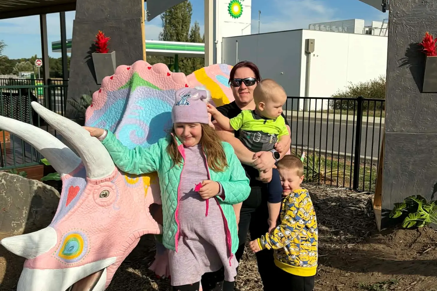 <p>A MOTHER\\'S LOVE: For Wangaratta mother (back) Bridget Sommer pictured with her three children, Jasmine (9), Jack (4), and Leo Darlow  (18 months), being a mum is the most rewarding role in her life. </p>\\n