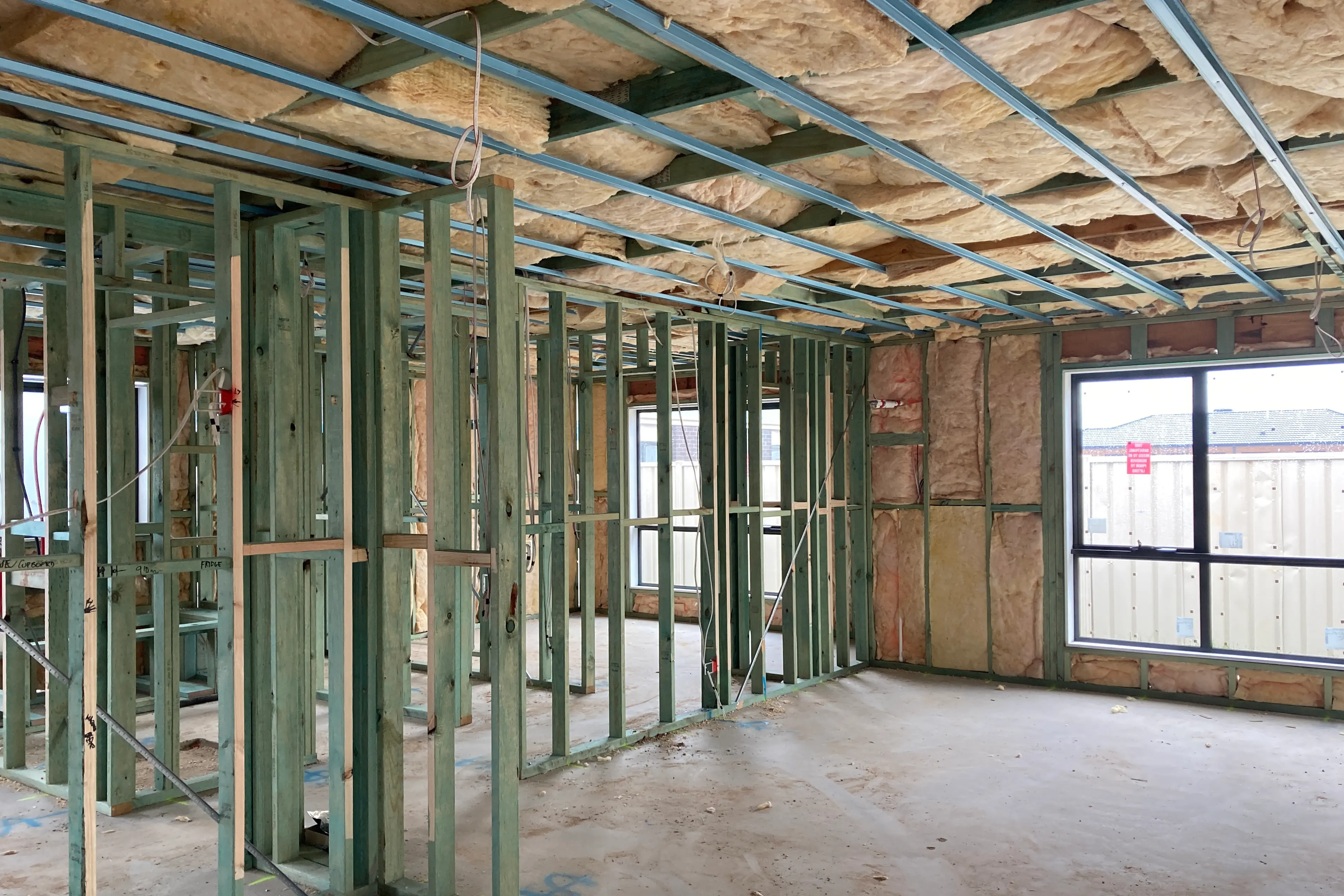 <p>CONSTRUCTION: Beyond Housing is set to deliver more than 300 new social housing dwellings across the Goulburn Valley and Ovens Murray region by the end of 2027. </p>\\n