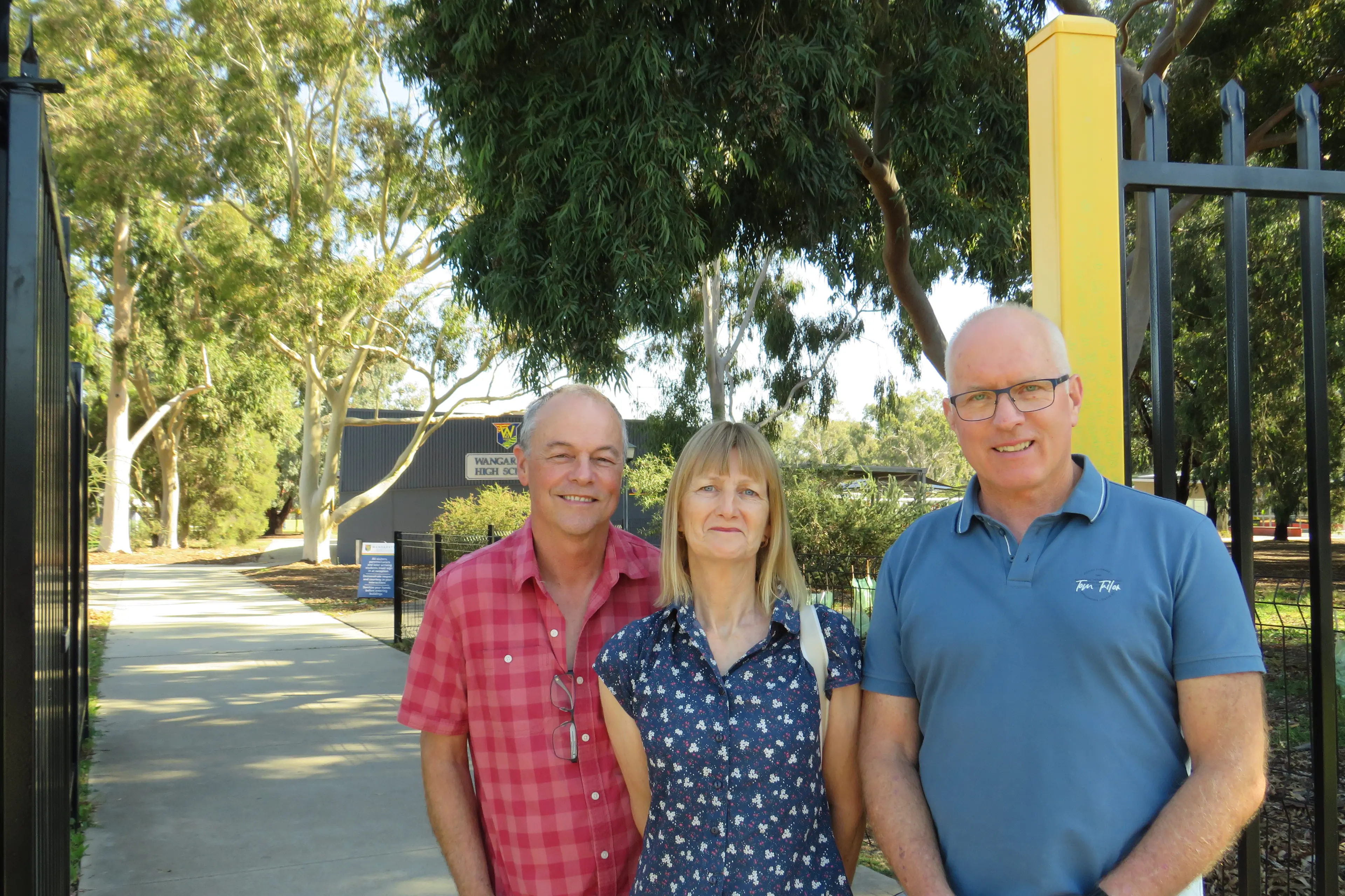 <p>LOOKING BACK: Former Wangaratta High School students Craig O\\'Meara, Colleen O\\'Meara and Jurgen Schonafinger hope to draw in as many of their WHS cohort as possible to attend a 50-year reunion next March.  PHOTO: Simone Kerwin                           </p>\\n