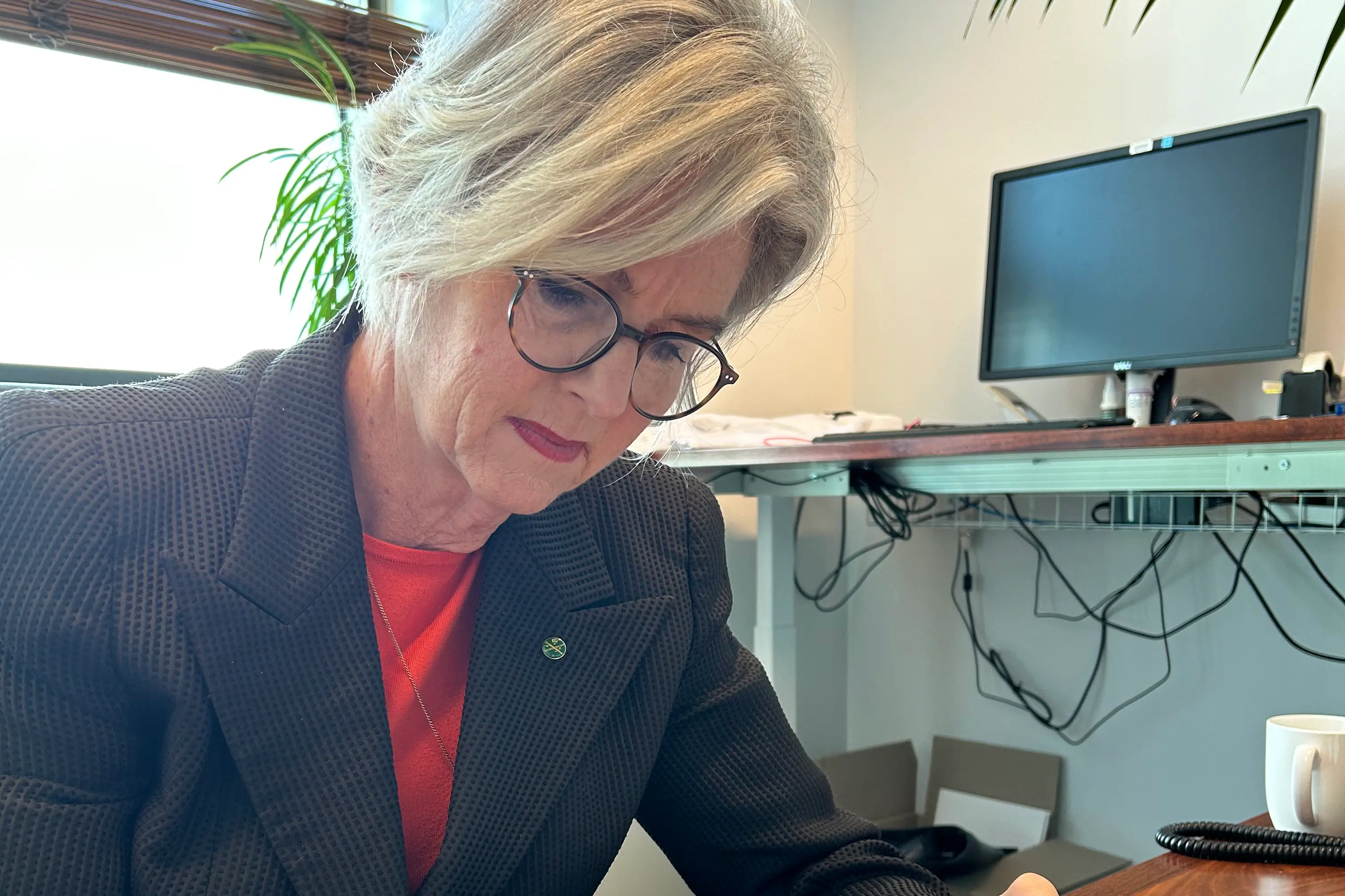 <p>RESTRAINED: Dr Helen Haines said the government has made some welcome reforms but it has yet again fundamentally failed to invest in the communities that power and feed the nation.  </p>\\n