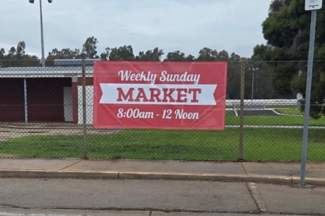 <p>MARKET DAY: The Avian Park Community Market will begin at its new location on Newman Street on the 24 May.</p>\\n