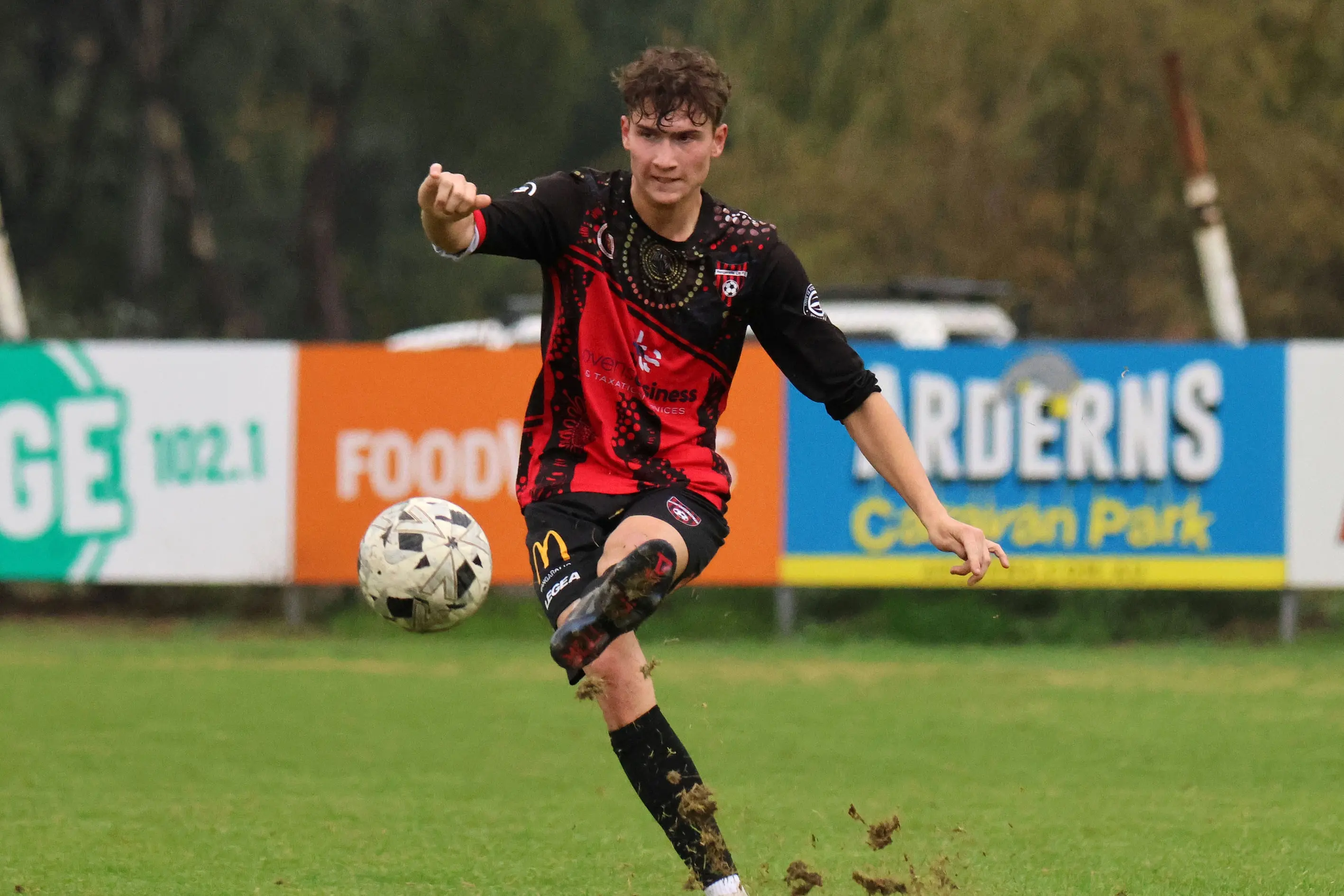 <p>TAKING GROUND: Brodie Tyers crosses the ball in. PHOTO: Janet Watt</p>\\n