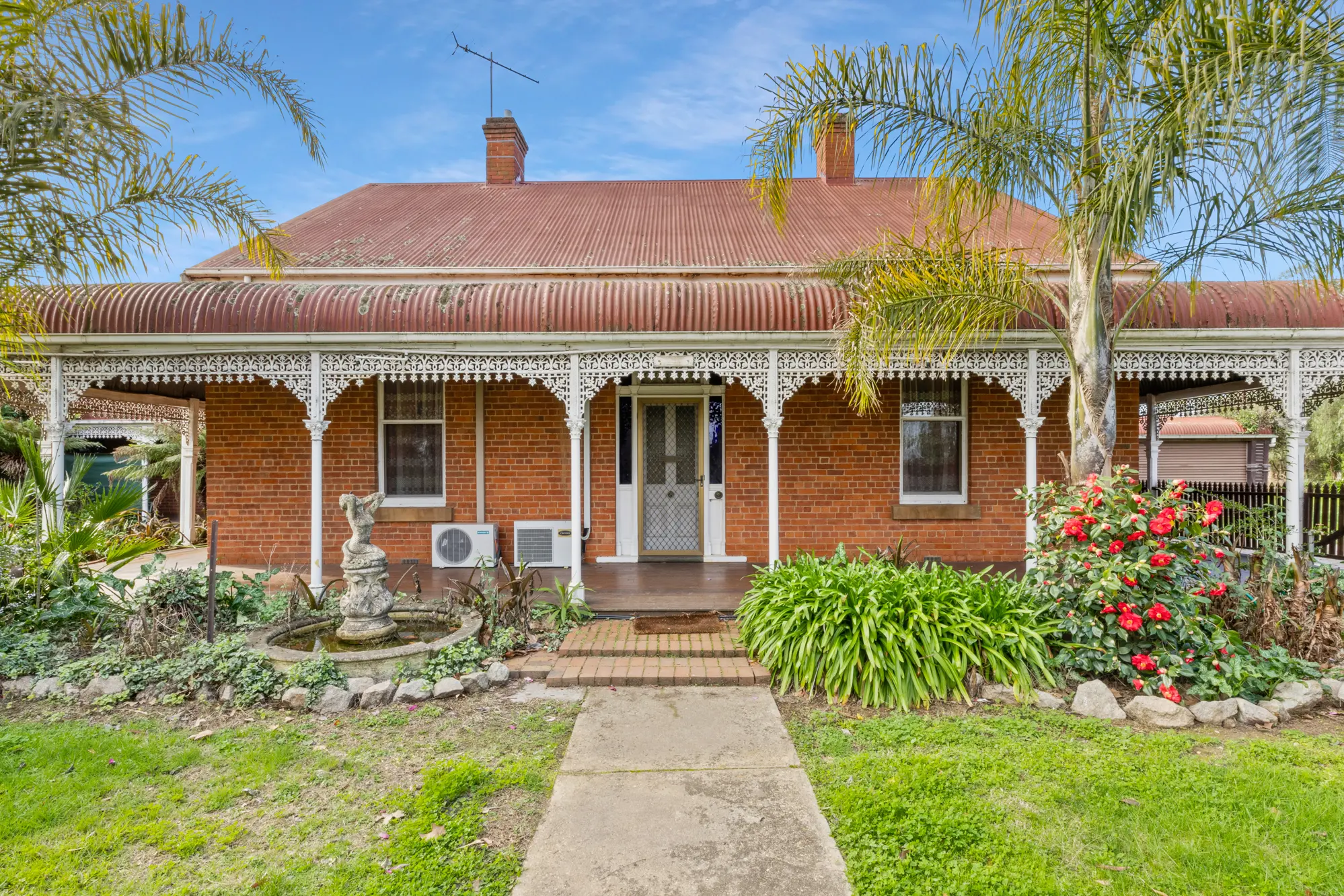 <p>OPPORTUNITY: A rare opportunity exists to secure a landmark piece of Milawa\\u2019s rich history </p>\\n