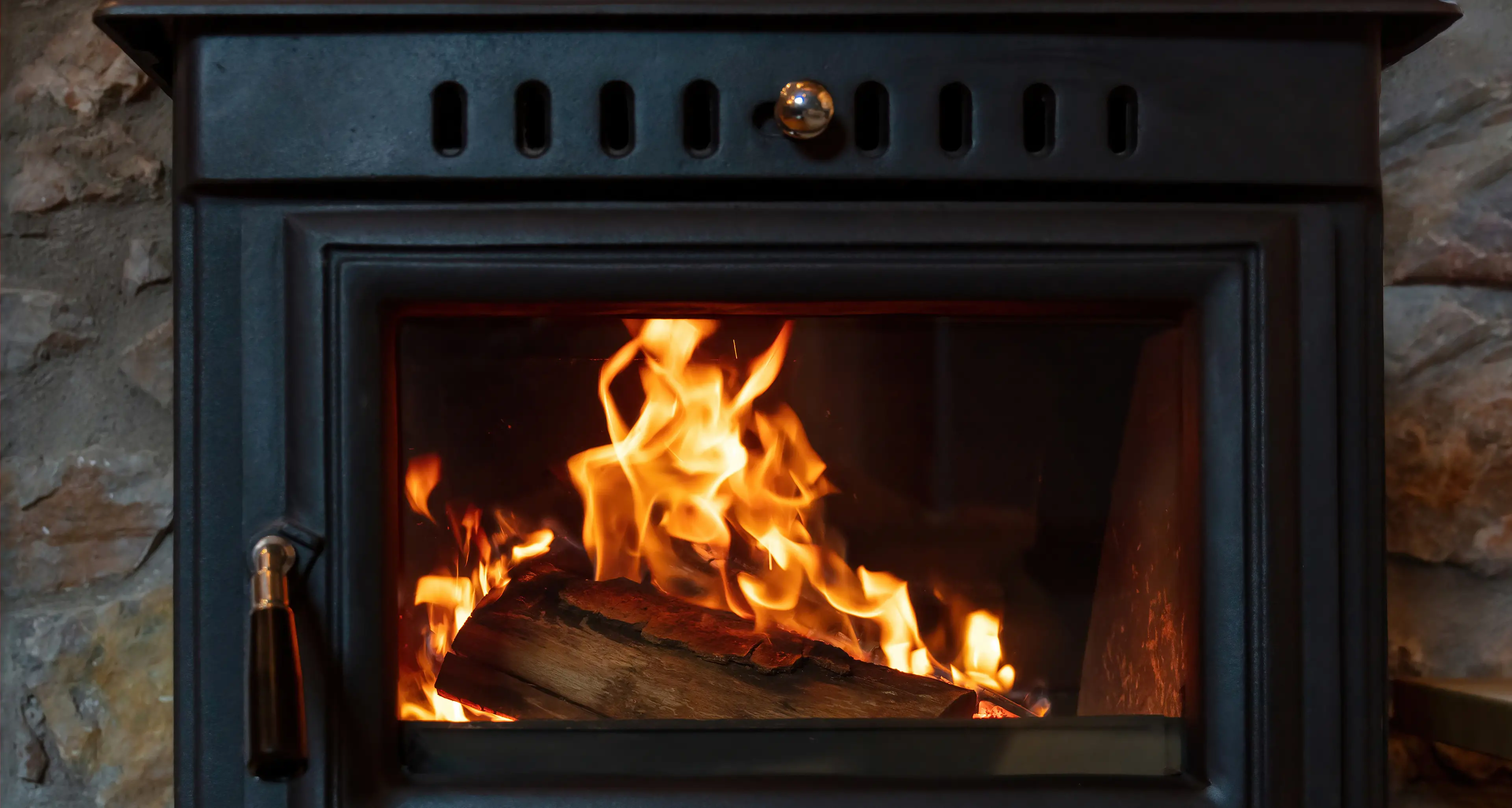 Reduce wood heater smoke this winter