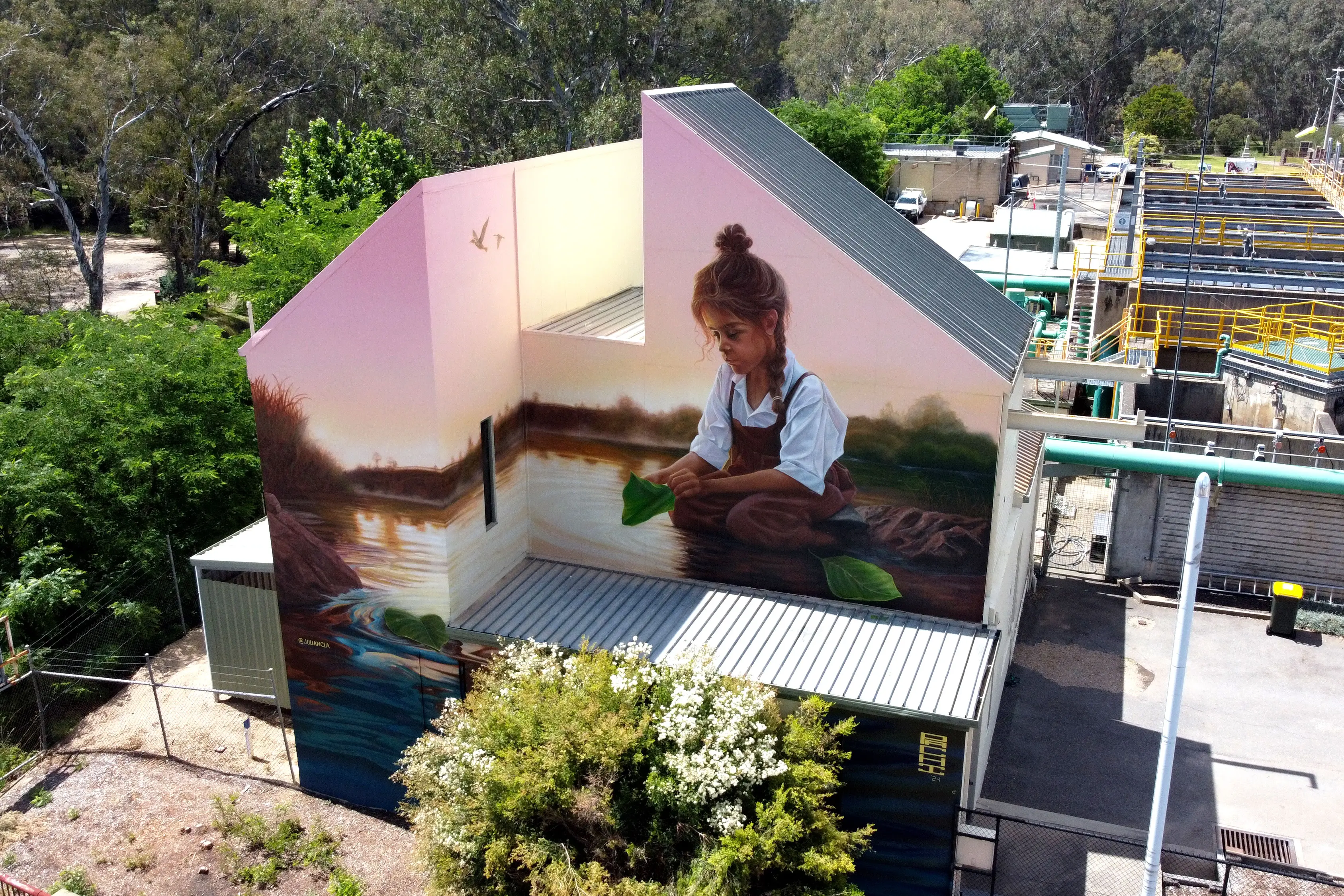 <p>CLEAN TREATED: Wangaratta Water Treatment Plant treats raw water for urban potable use, and the city has a total water entitlement of 8400 megalitres it can draw from the Ovens River, Fifteen Mile Creek, and local bores.</p>\\n