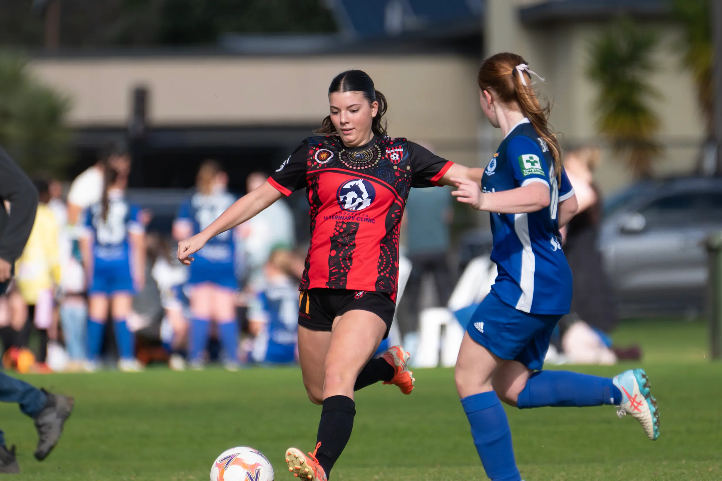 <p>70637.0ANOTHER CHANCE: Samantha Scott prepares to cross the ball in for the Lady Devils. PHOTO: Melissa Beattie</p>\\n