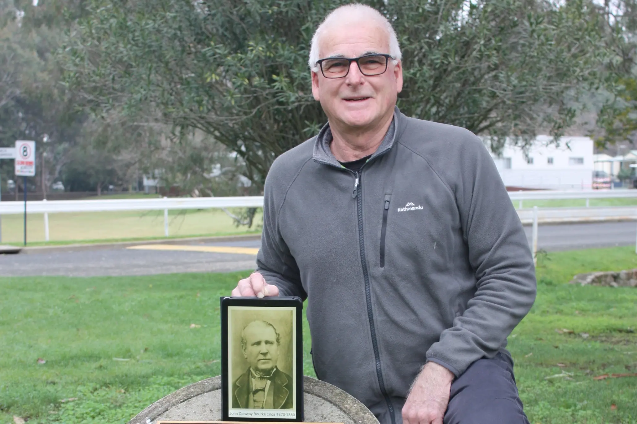 <p>STEP BACK IN TIME: Wangaratta local Phil Emslie will lead a guided historical walk on Saturday 4 July to share local history, much of which Phil\\'s family history. PHOTOS: Jordan Duursma </p>\\n