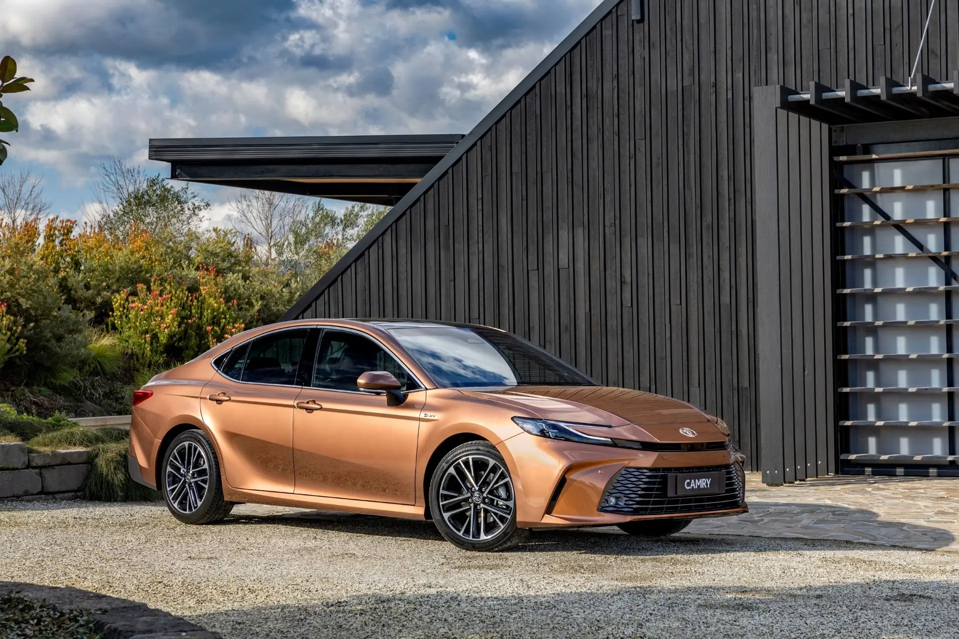 <p>REIGNING SEDAN: Toyota\\'s new hybrid-only Camry range champions sleek style while staying true to the practical performance of its predecessors. </p>\\n