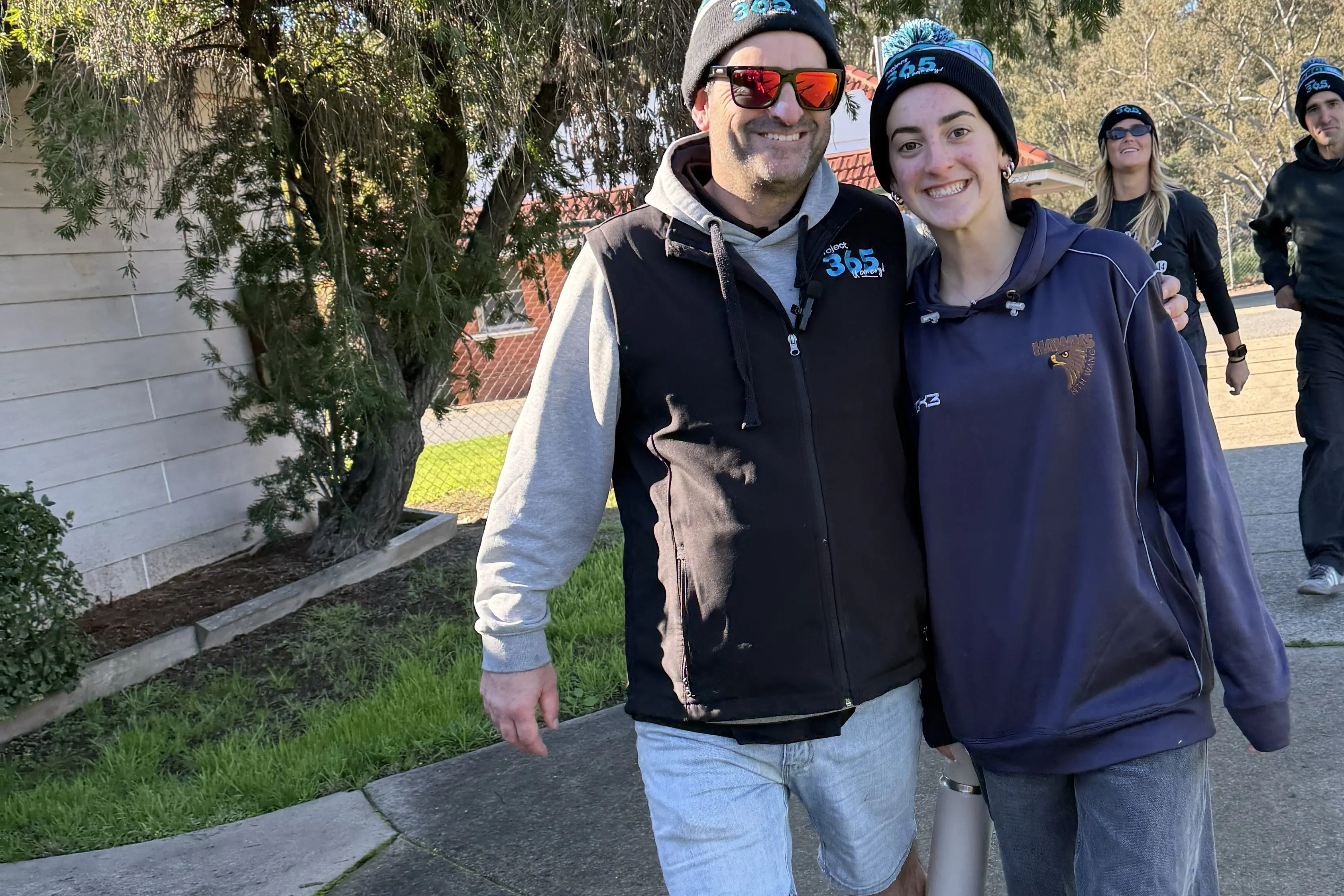 <p>WALK \\'N\\' TALK: Steve Manning from Project 365 and daughter Dasha take part in the Walk \\'n\\' Talk from Apex Park to WJ Findlay Oval on Sunday, as AFLW captain Becky Webster and Geelong Football Club head of player development and wellbeing Mark Worthington also soak up the Wangaratta sunshine.</p>\\n