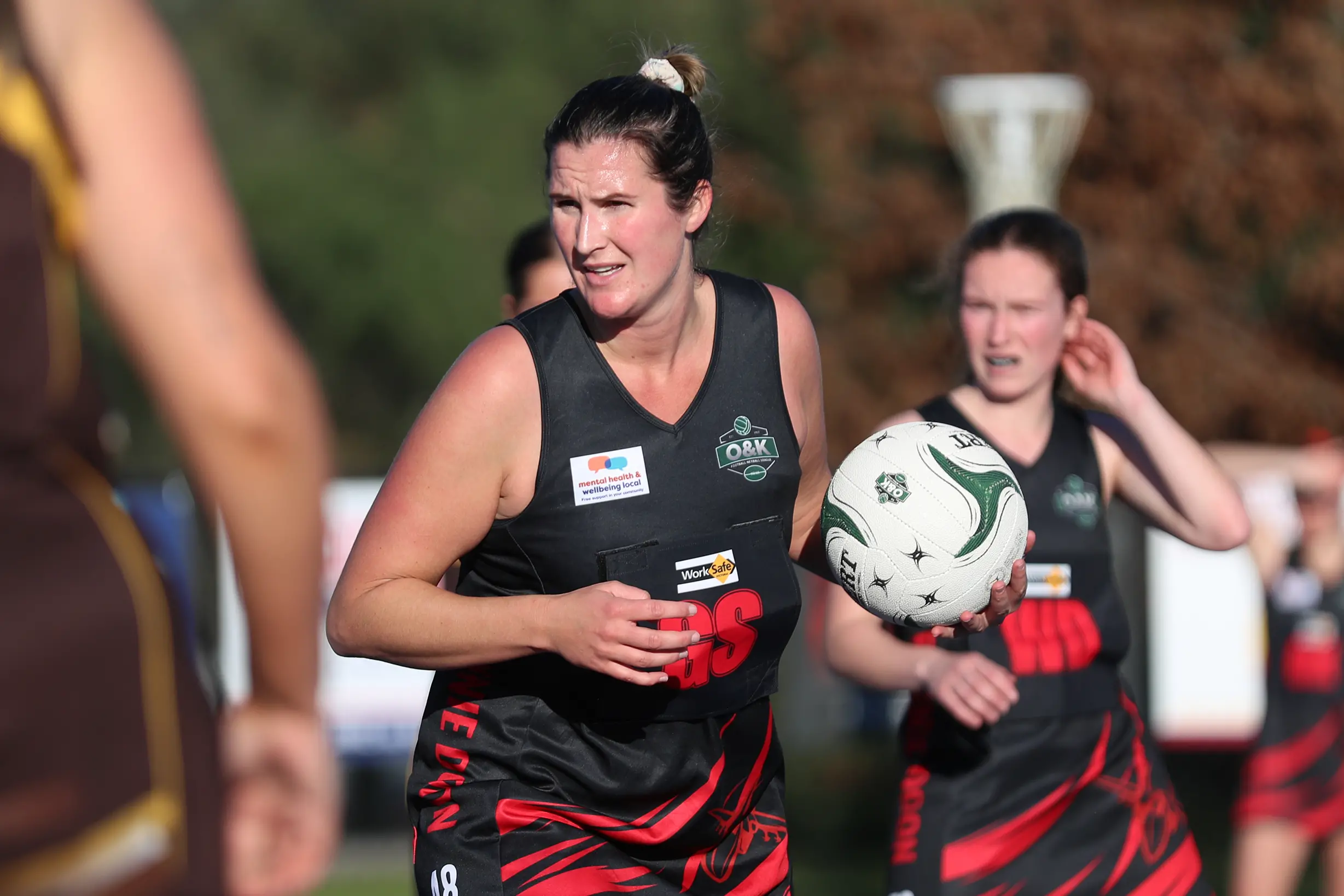 <p>SUPER SHOOTER: Bonnie Doon\\'s Amy Starzer took a 20-goal lead in the league goalshooting race after helping the Bombers to a 68-28 win over North Wangaratta. PHOTOS: Melissa Beattie</p>\\n