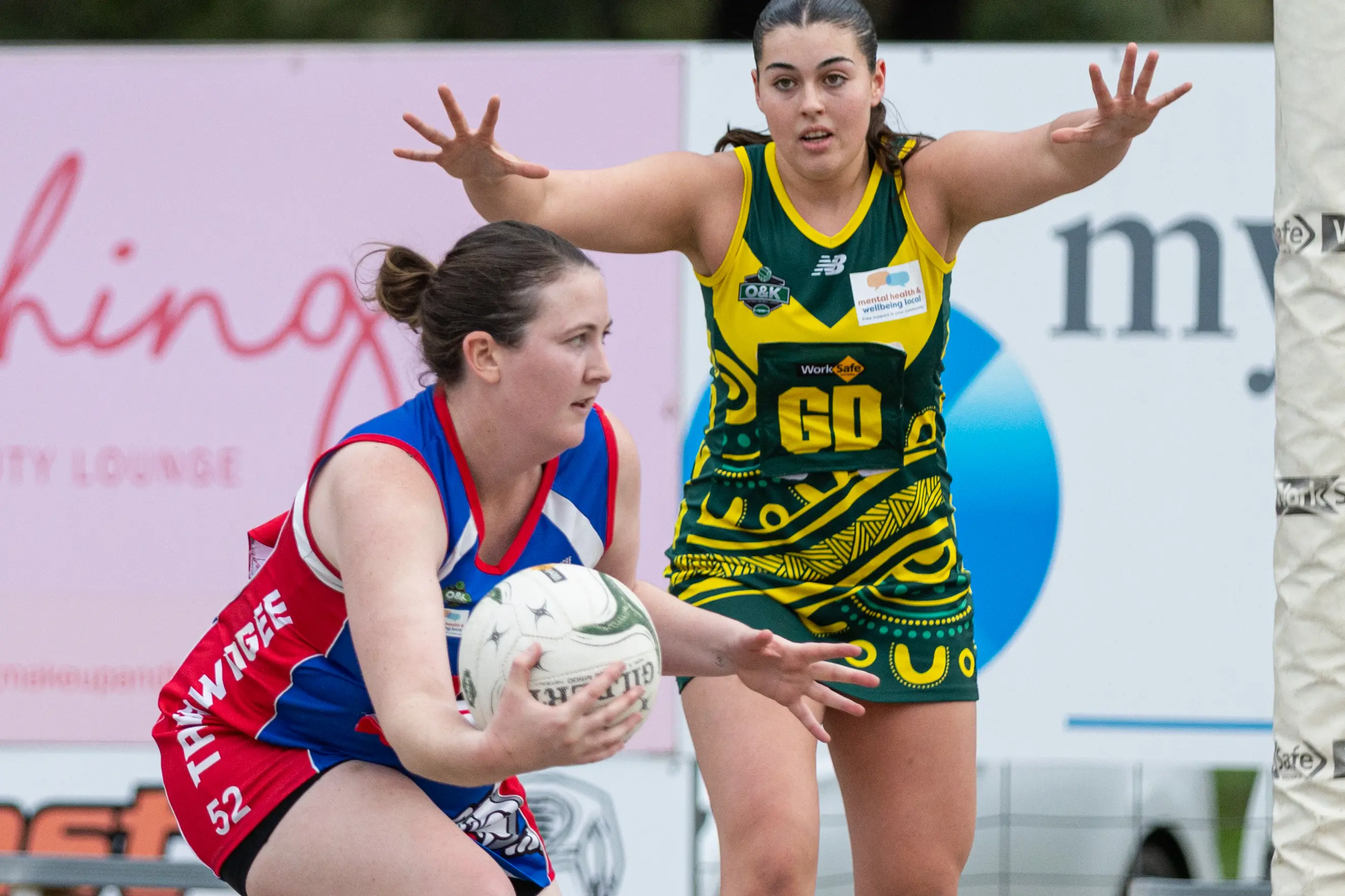 <p>CHANCE TO SHOOT: Kaylee Allan receives the ball within shooting range, while Olivia Corso puts on the defensive pressure. PHOTOS: Marc Bongers</p>\\n