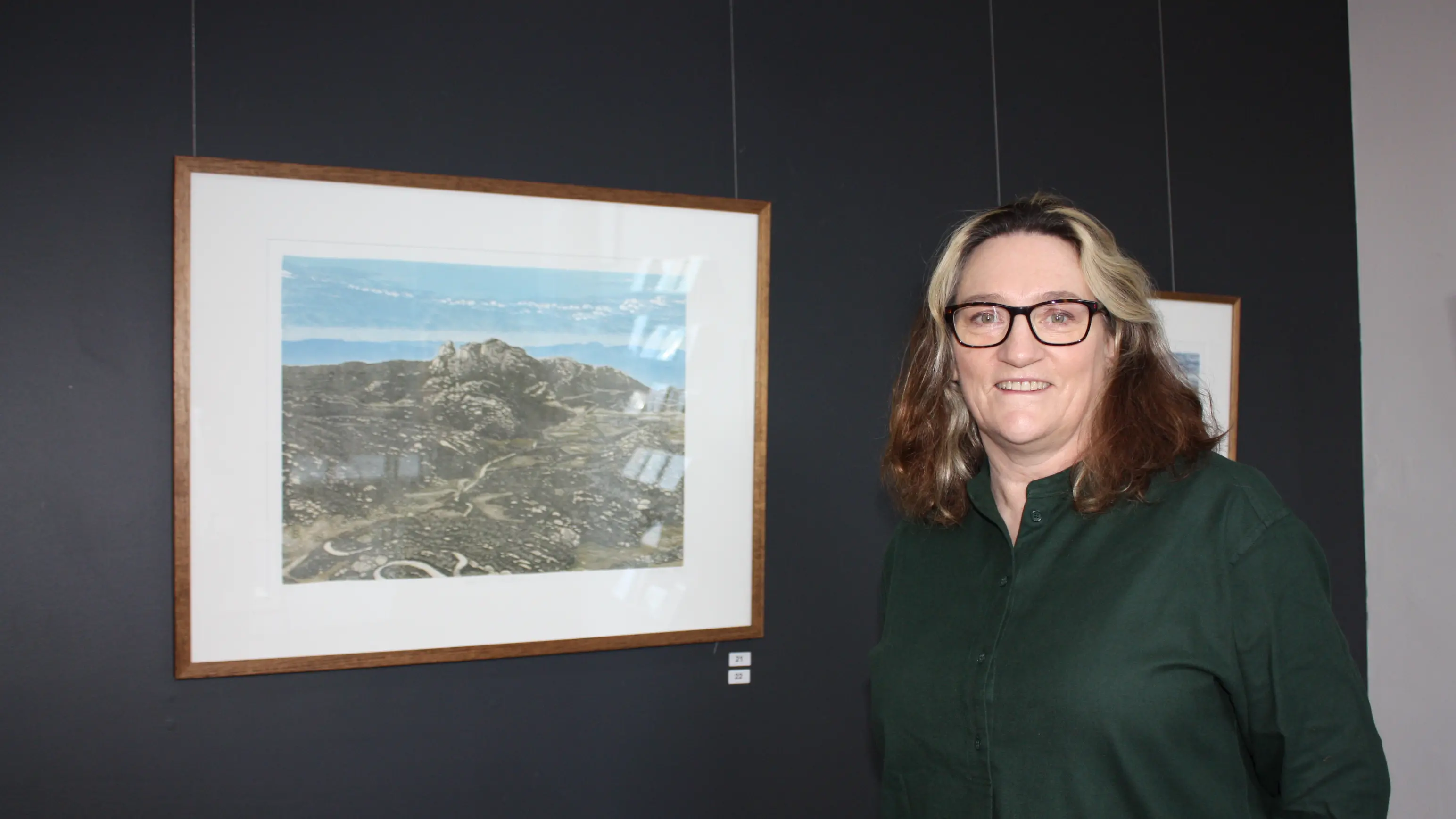 Exhibition transports viewers into nature