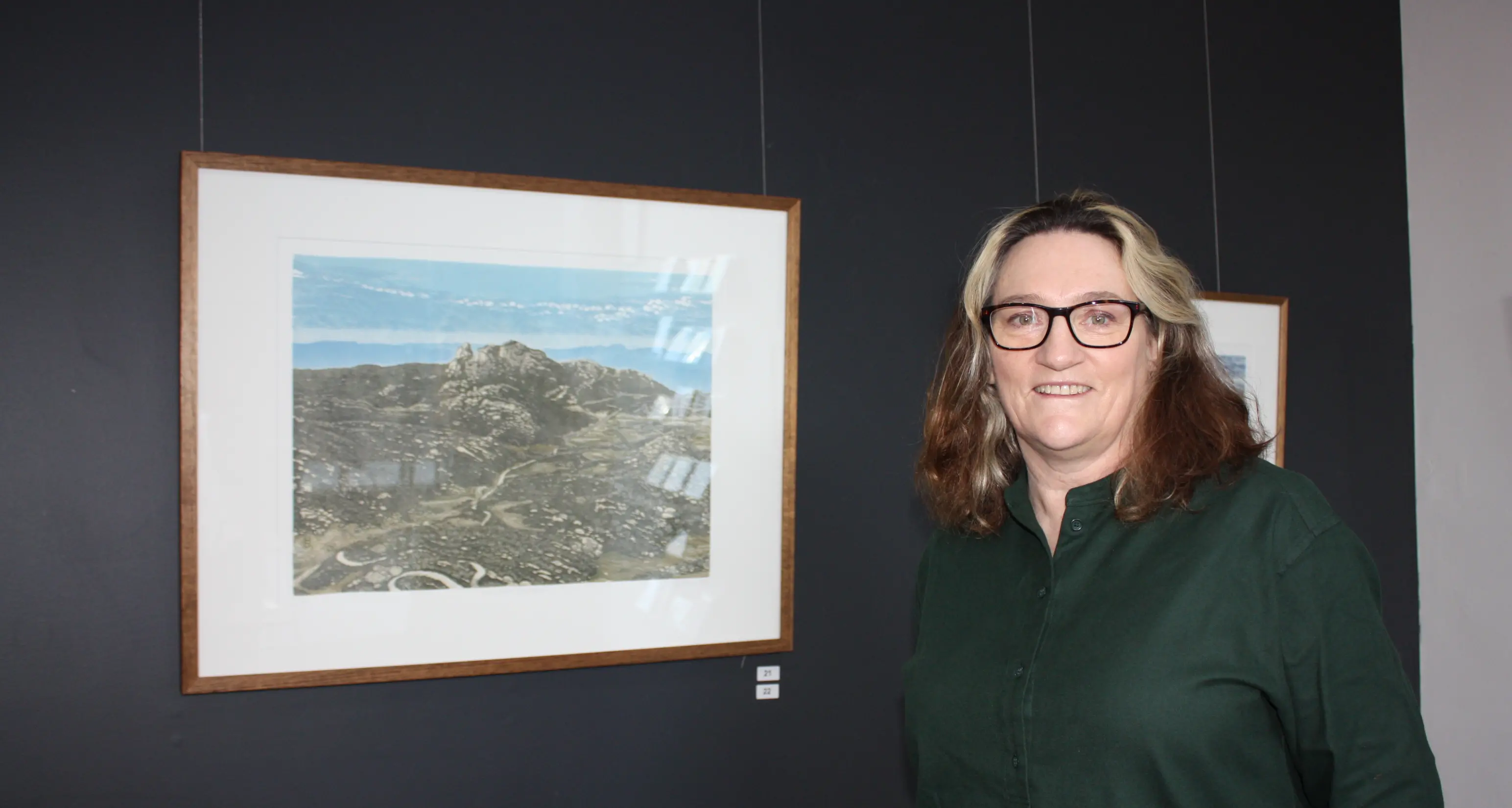 Exhibition transports viewers into nature