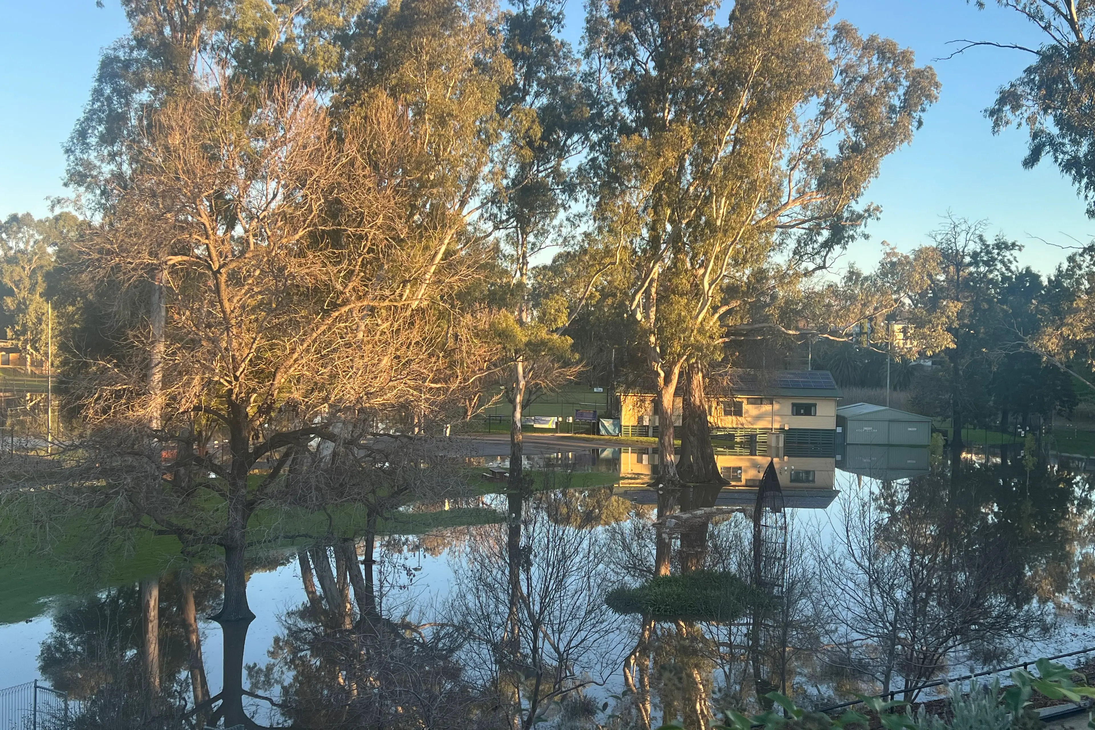<p>AQUA TENNIS: Flooding at Merriwa Park near the Wangaratta Lawn Tennis, Croquet and Pickleball Club house. PHOTO: Jeff Zeuschner </p>\\n