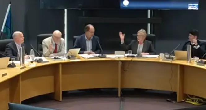 Council agrees to exit aged care service delivery