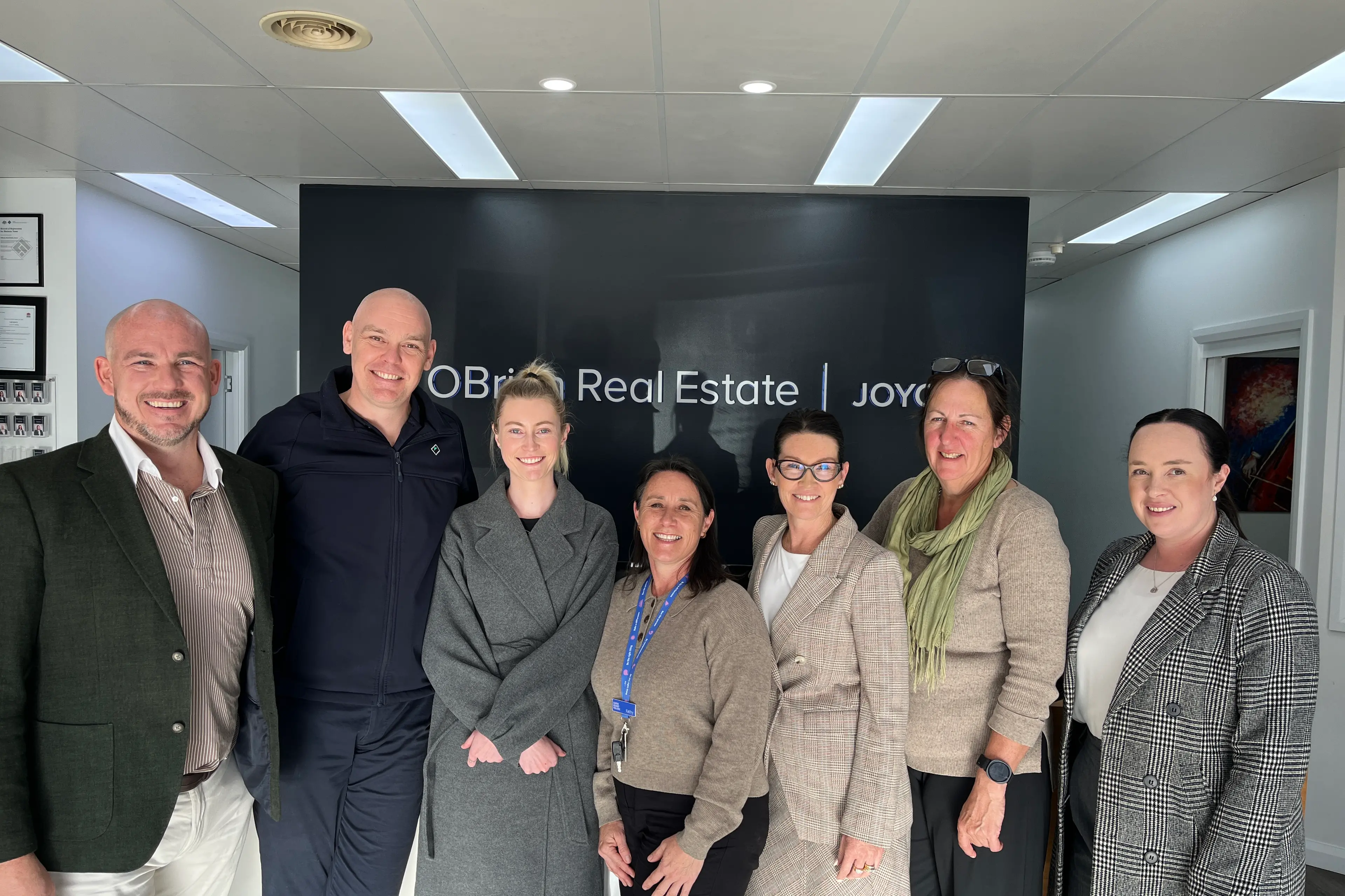 <p>CARING PARTNERS: (From left) Peter Joyce, Ian Pople, Abby Gray, Kathy Dodgshun (CAV), Sally Wohlers, Lisa Kennedy and Emily Robl.</p>\\n