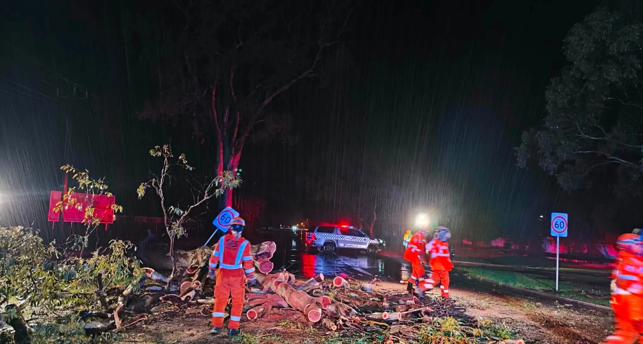 Wangaratta on major flood alert after heavy downpour