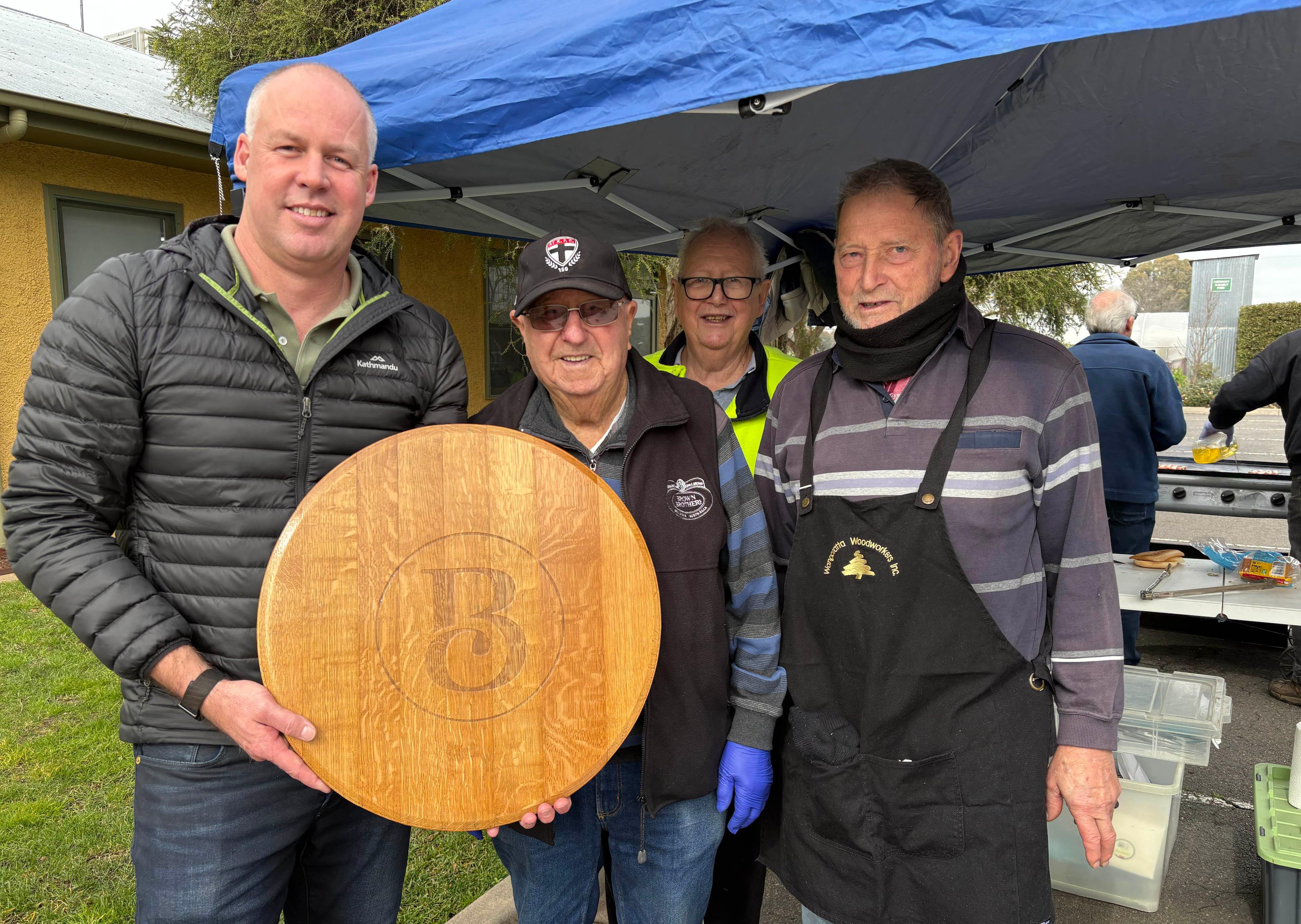 Winery, woodworkers teamed up for Jeans for Genes Day