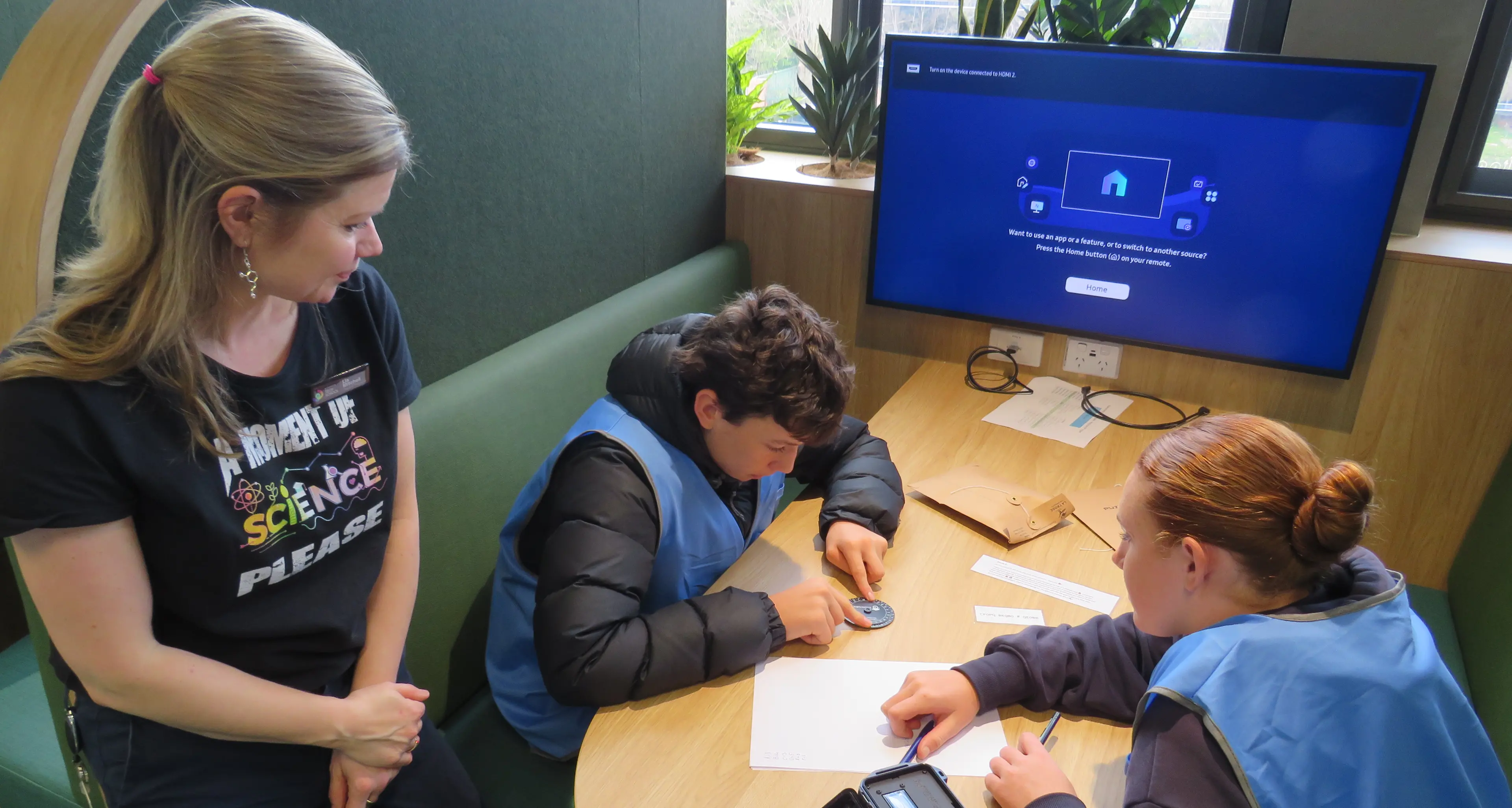 Marking Science Week at Wangaratta Tech School