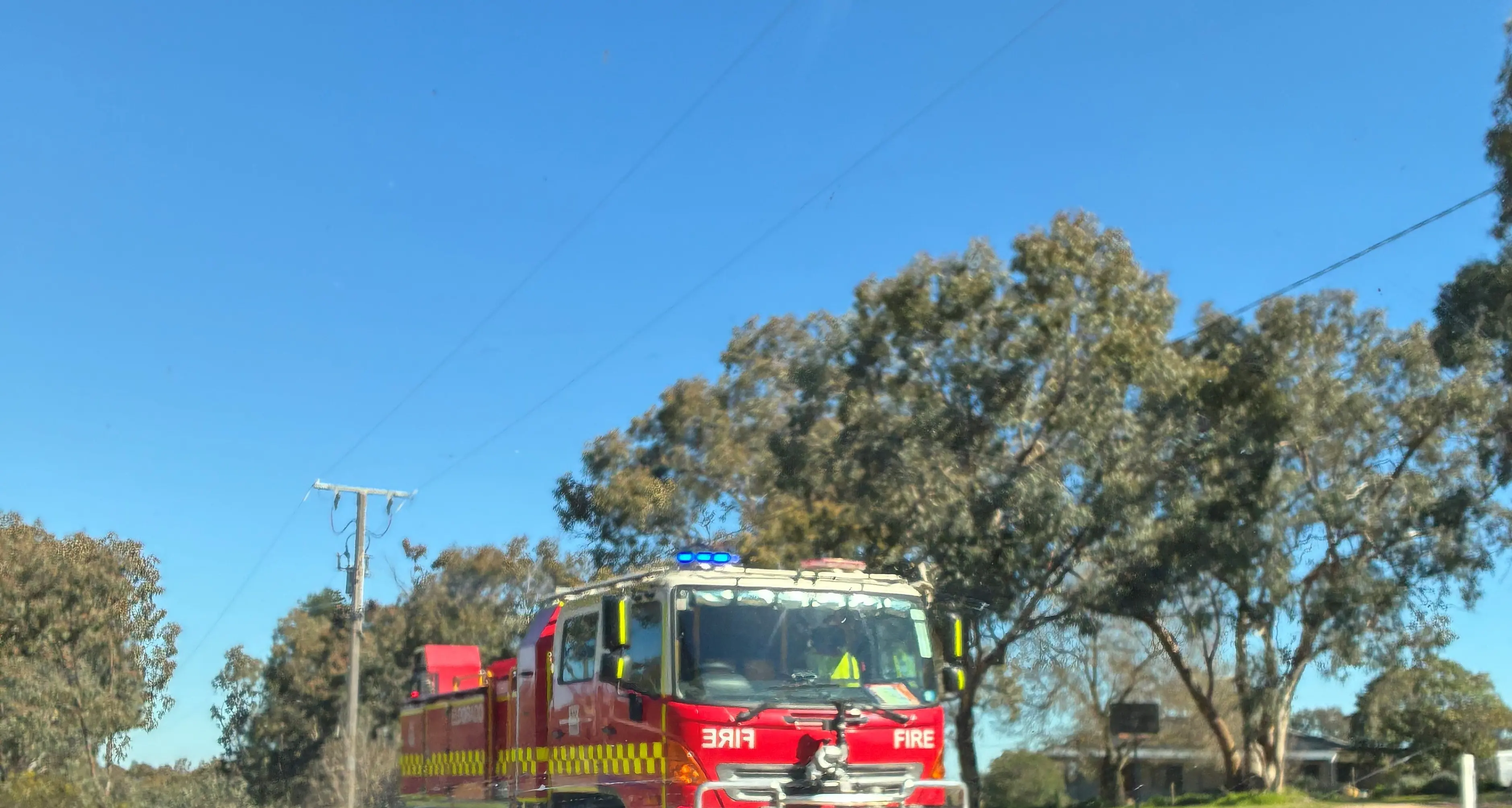 Power pole fire in Eldorado