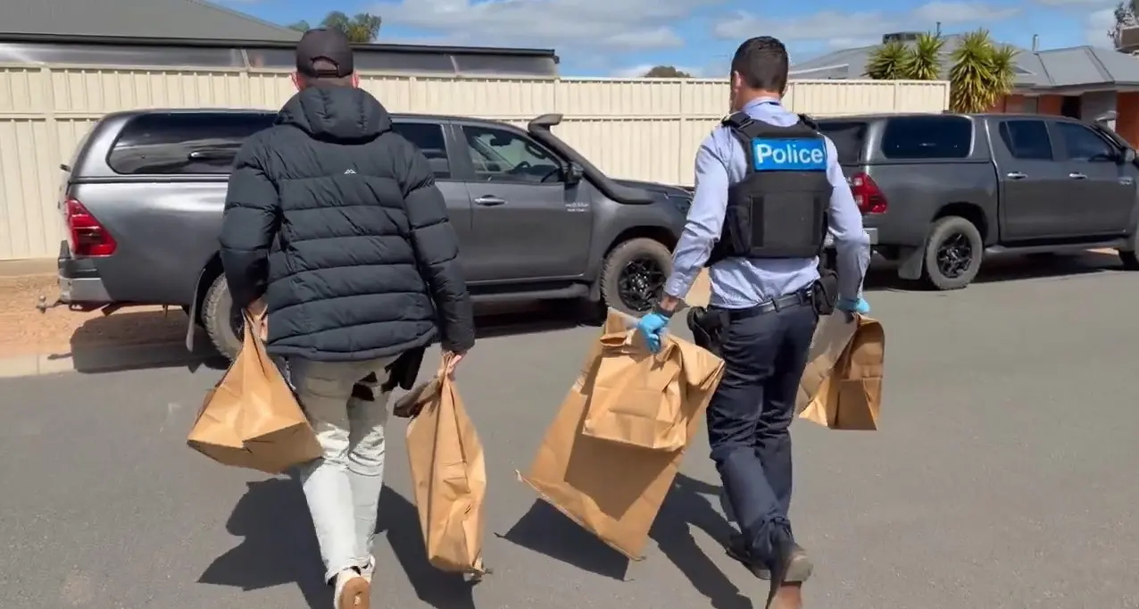 Alleged firearm manufacturer arrested in Yarrawonga