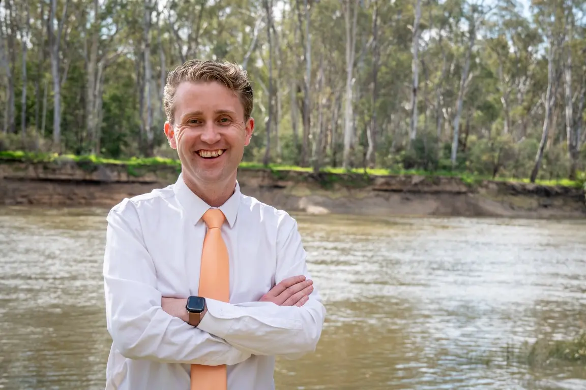 <p>LOOKING FOR CHANGE: Yarrawonga\\'s James Rouel says he is running for the state election because he wants to see change in what has been a traditionally \"ultra-safe\" Ovens Valley seat.</p>\\n