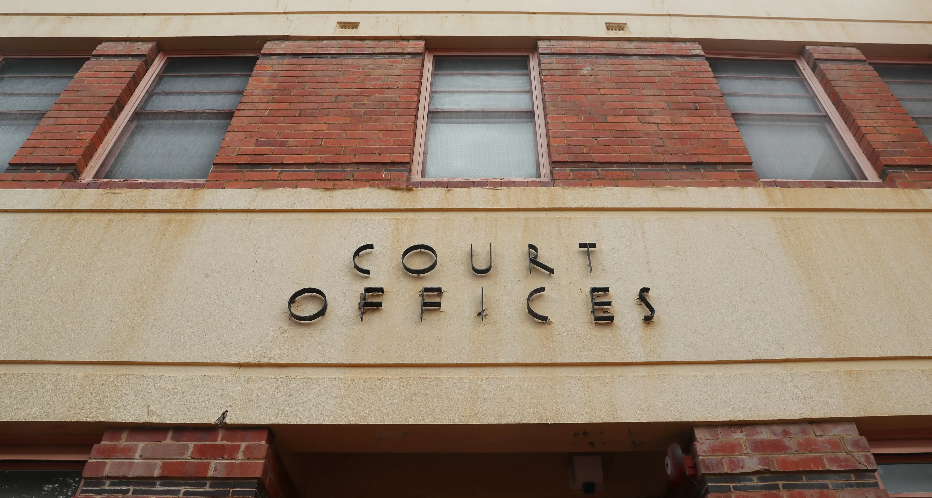 Driver fined $1200 for following GPS down wrong lane of Hume Freeway