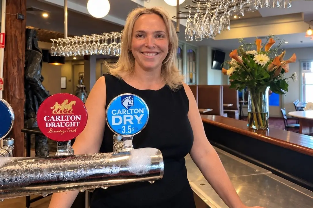 <p>A GOOD START: Publican Shayne Gannon welcomed the Victorian Labor Party\\'s election pledge to cut red tape for licensed venues and allow dogs in bars but believed more need to be done to support small businesses in Victoria.</p>\\n