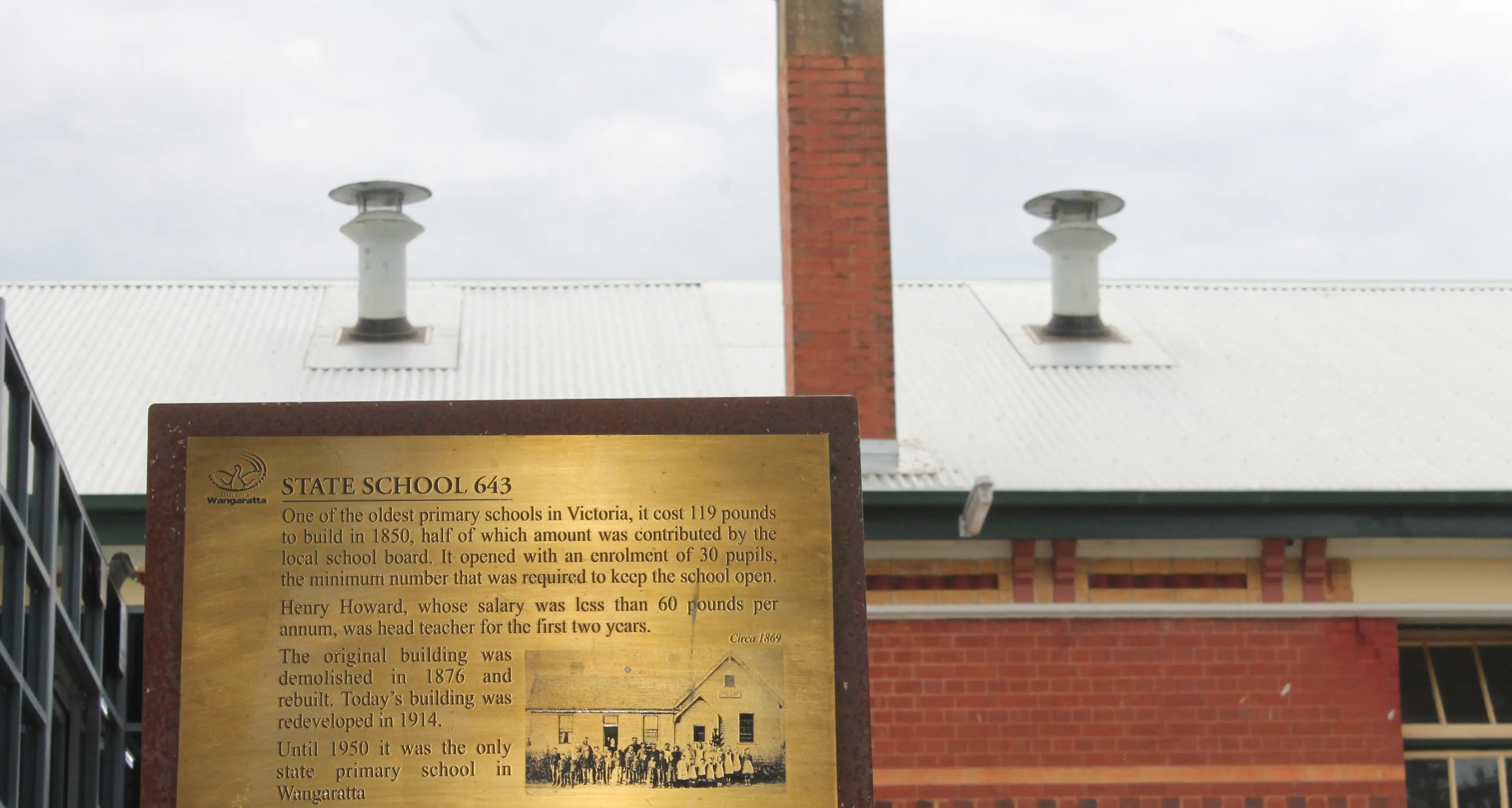 Exercise your legs and your historical knowledge at guided CBD walk
