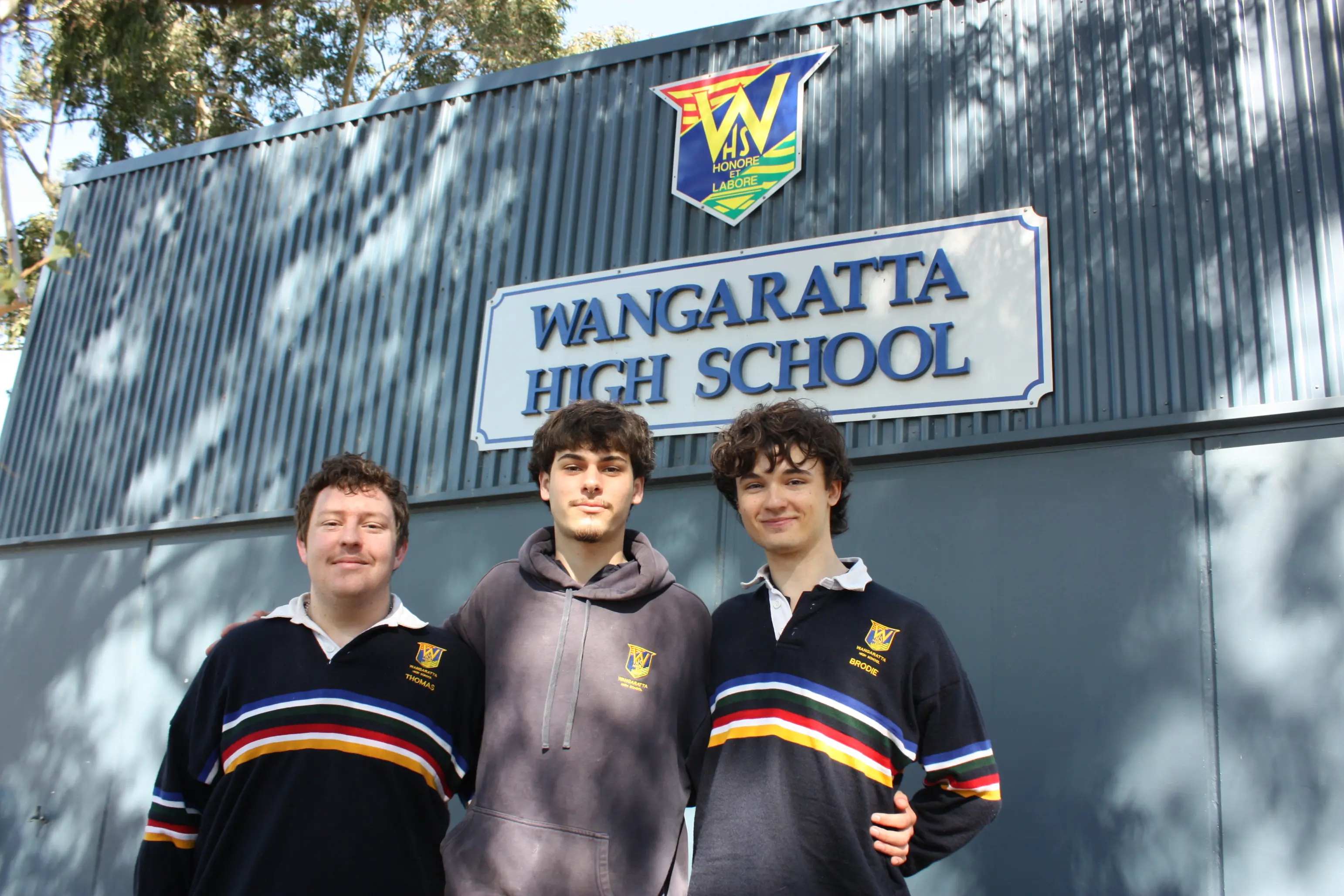 <p>TUNE IN: Wangaratta High School VCE Vocational Major students Thomas Pearson, Brodie Hamilton and James Caling have organised a live music fundraiser on Saturday 3 October to support Zac\\u2019s Place and its work supporting people experiencing homelessness in Wangaratta. PHOTO: Jordan Duursma</p>\\n