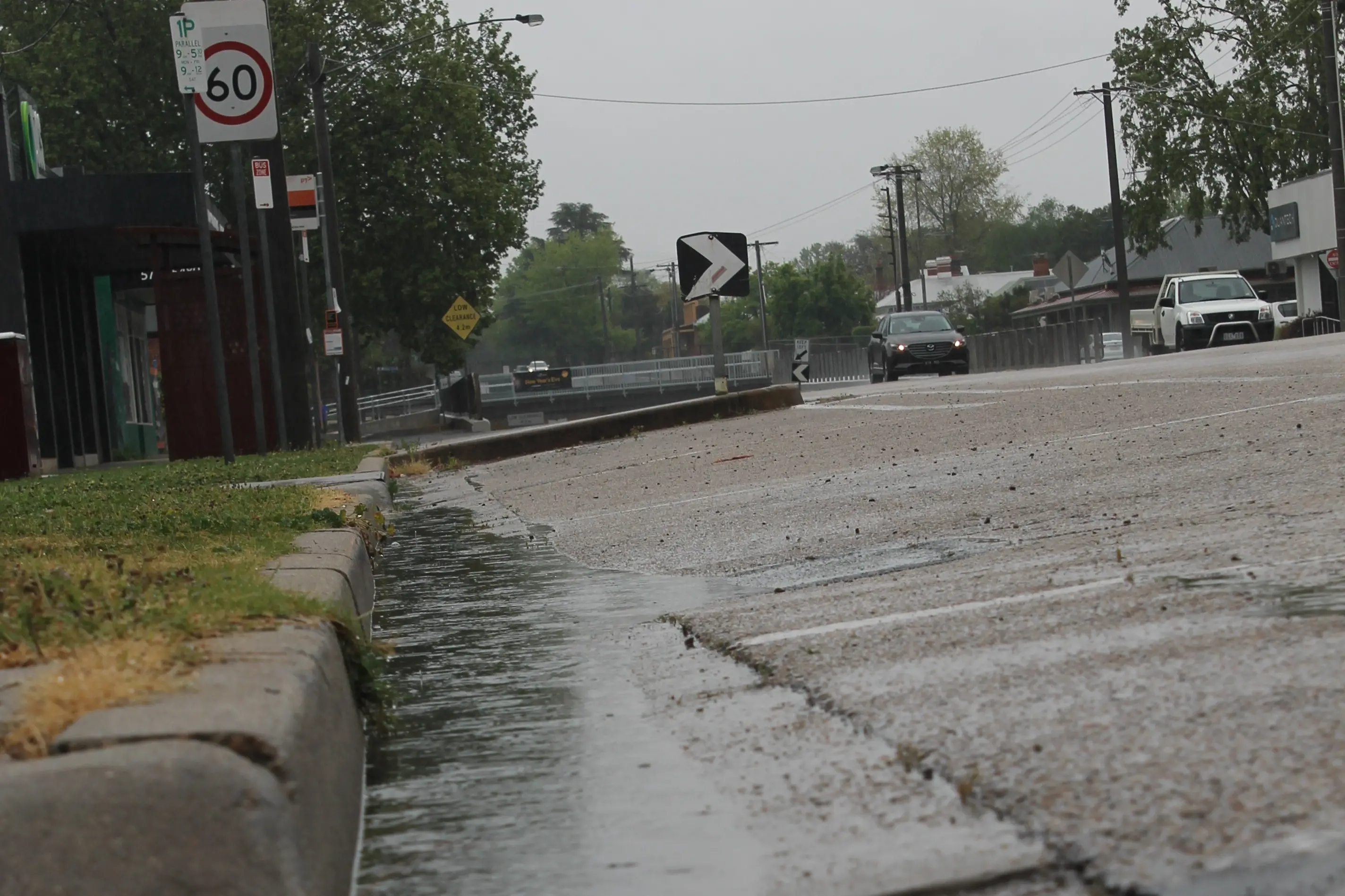 <p>FILLING UP: Nearly 20mm of rain had fallen in Wangaratta since Thursday night as of 2pm Friday, with more expected. PHOTO: Grace Fredsberg</p>\\n