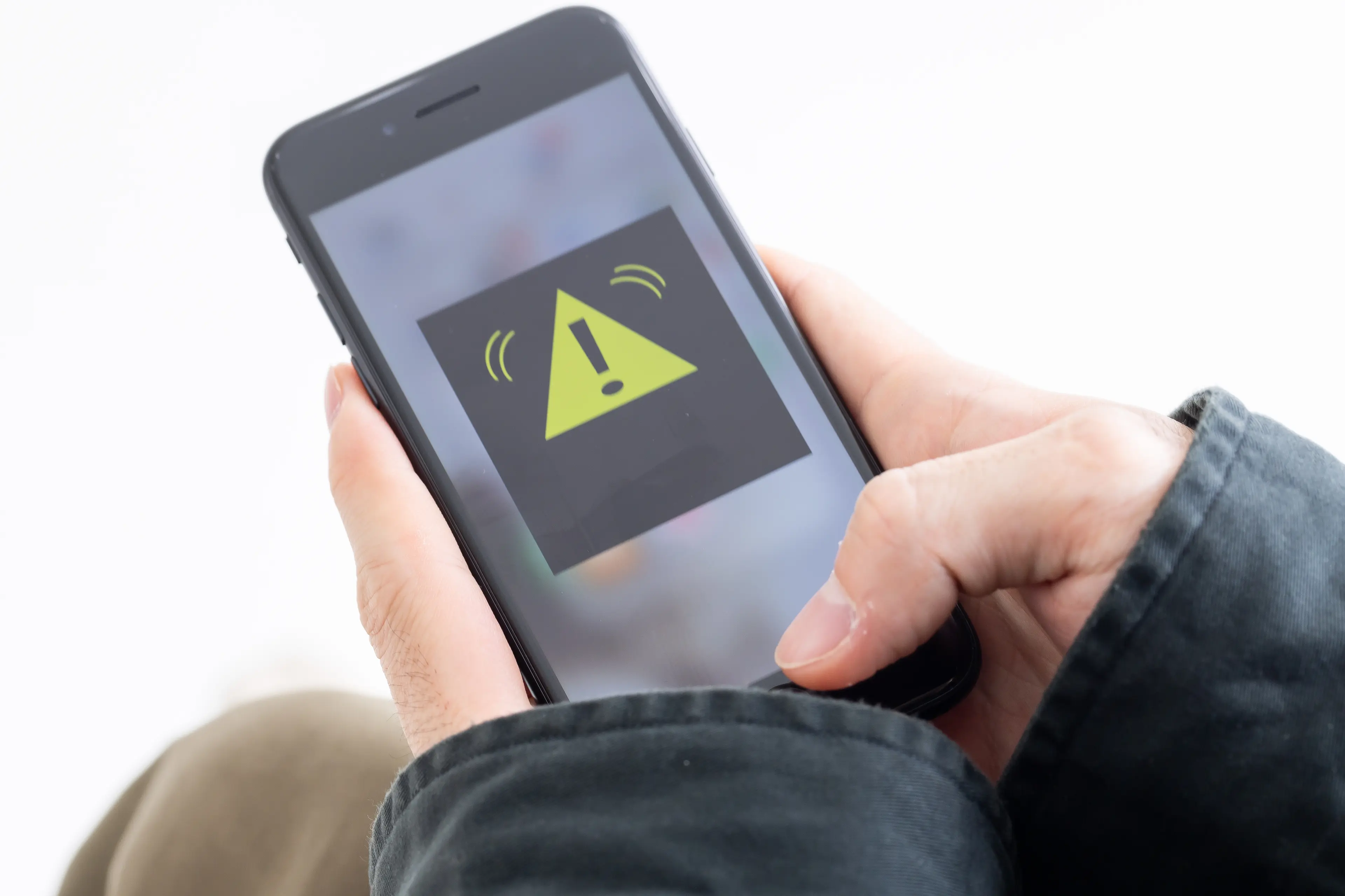 <p>TEMPORARY RELIEF: Mobile phones will automatically connect consumers to another participating network when their provider is disrupted by natural disaster. PHOTO: AdobeStock</p>\\n