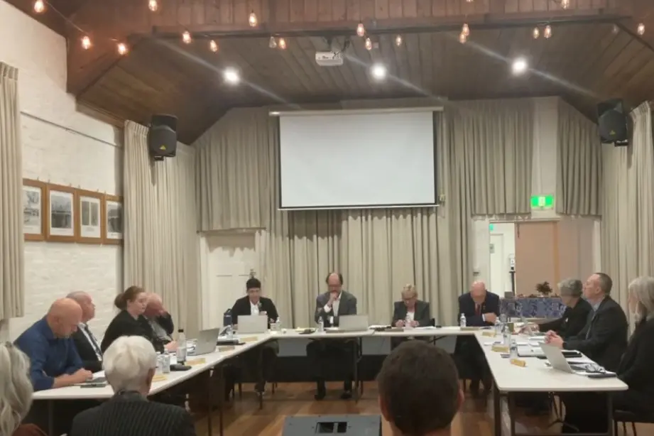 <p>FINANCES APPROVED: Wangaratta Rural City councillors voted unanimously to approve the municipality\\'s financial and performance statements for the year ended 30 June 2026 which included a turnaround from a $4.9 million surplus in 2024/25 to an $11.6 million operating deficit for 2025/26.</p>\\n
