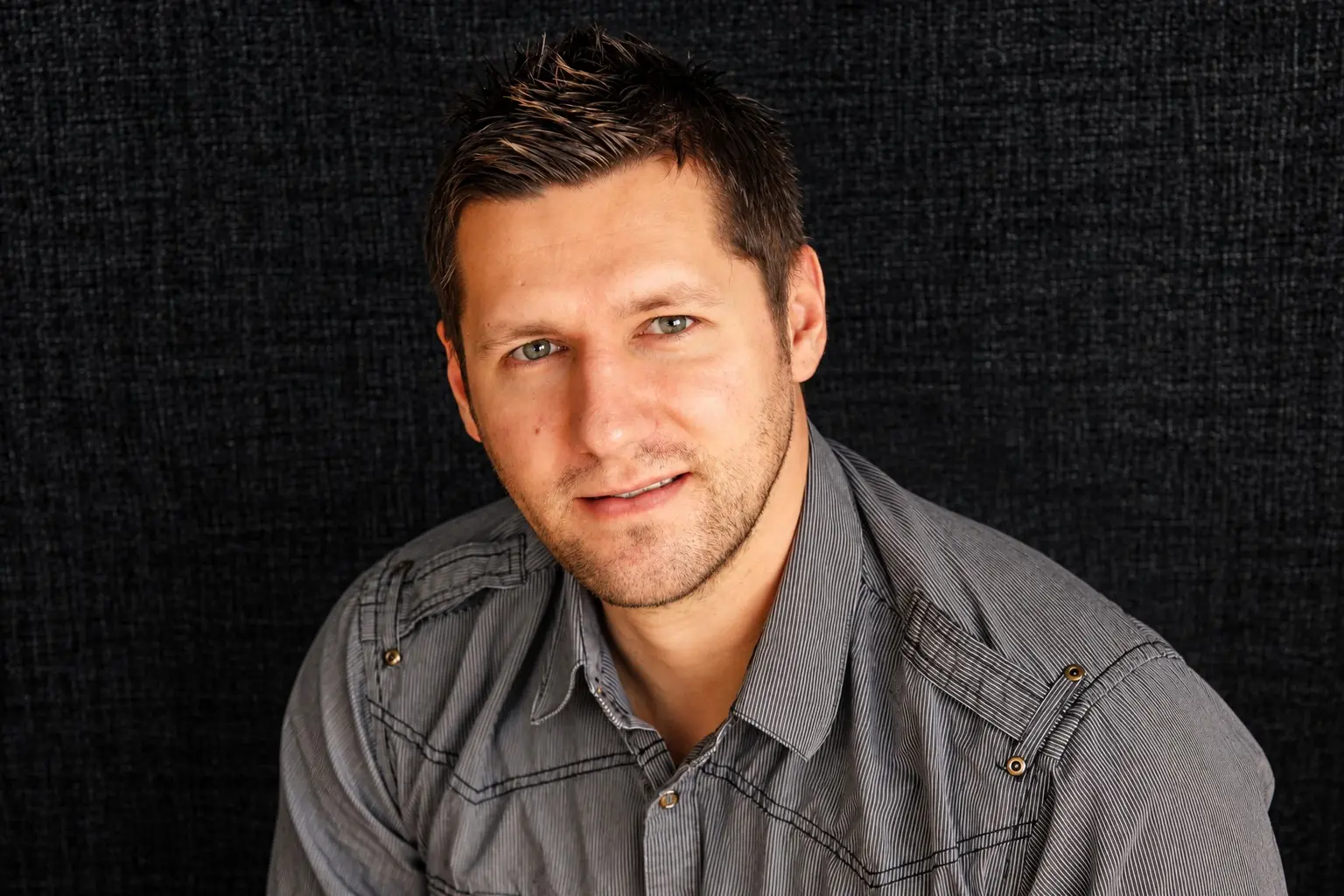 <p>CONNECTING: Australian psychic medium Dennis Stojkovic to share his show \\u2018Connecting with Loved Ones\\u2019 at Wangaratta Performing Arts and Convention Centre on Monday 30 November.</p>\\n