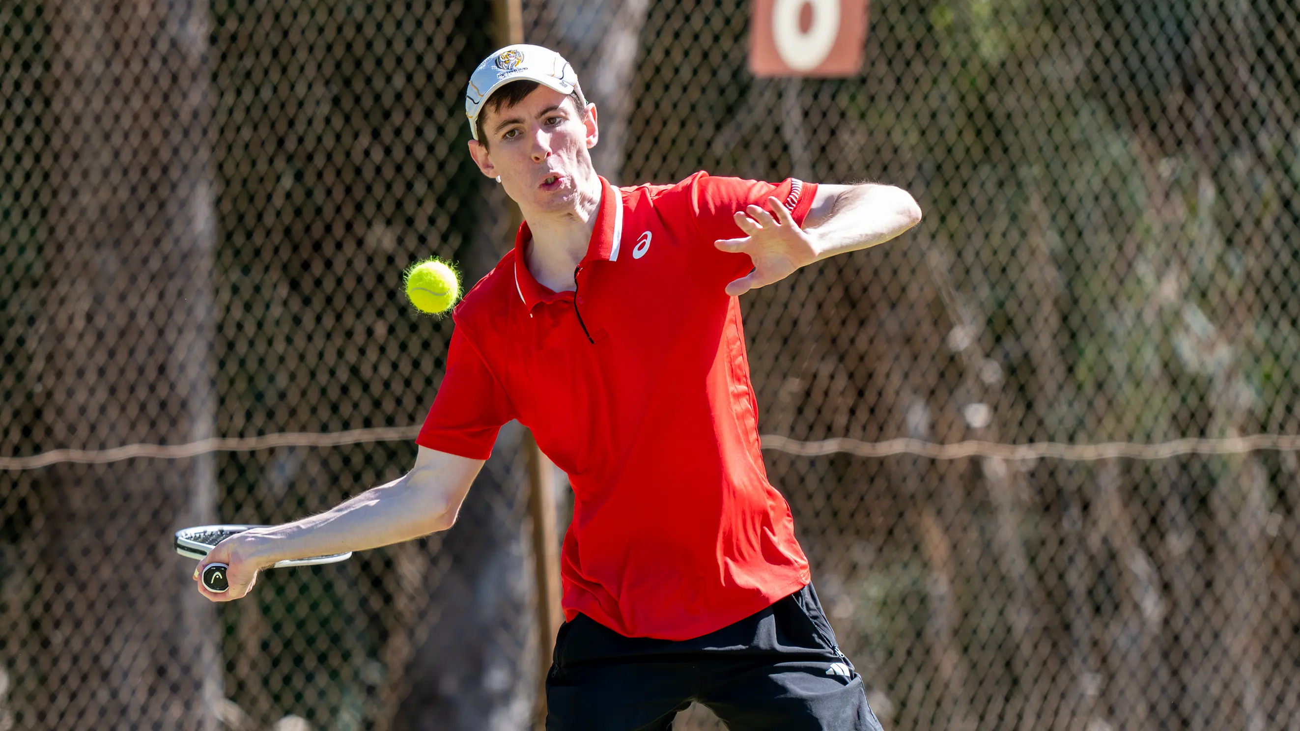 Super tight results in lawn tennis